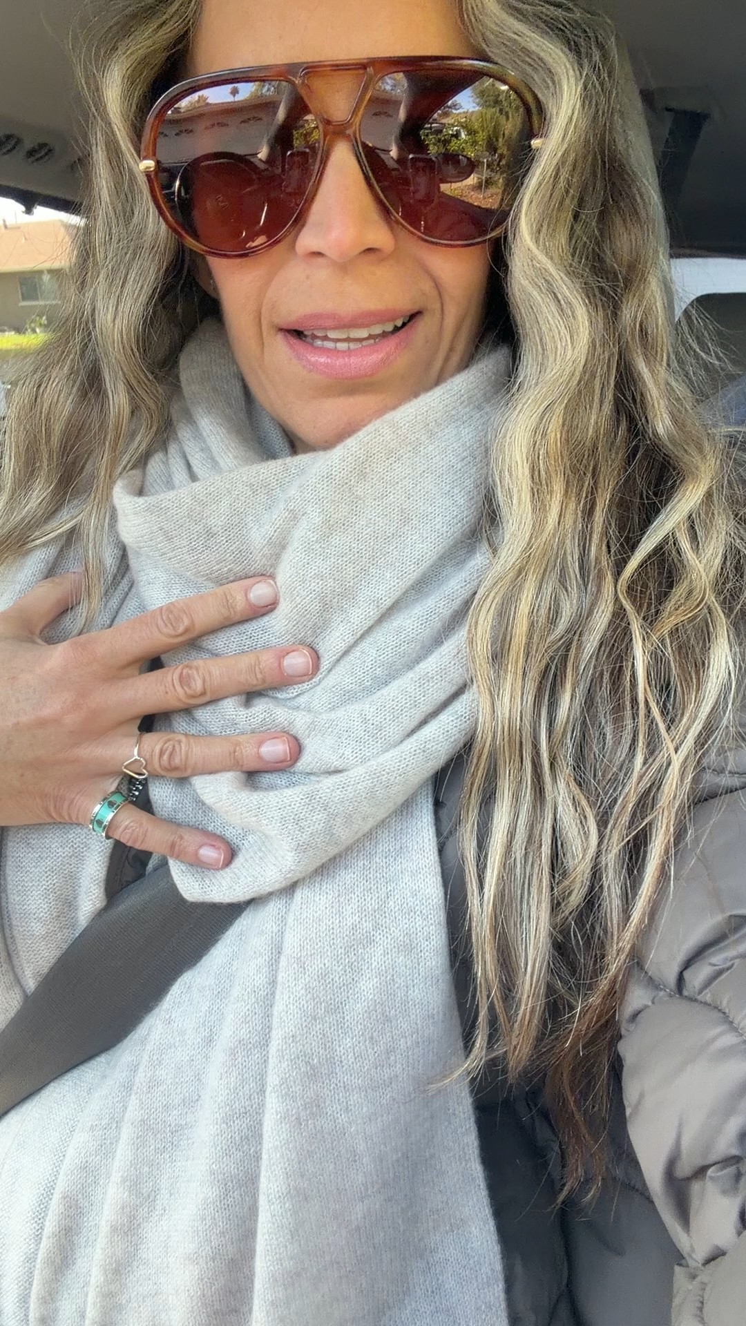 Jacket sz S
Pant brown sz M
I’m 5’5” 122 lbs 


#LTKHoliday #LTKGiftGuide #LTKdayinmylife