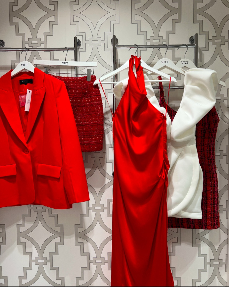 vici holiday

#LTKHoliday #LTKParties