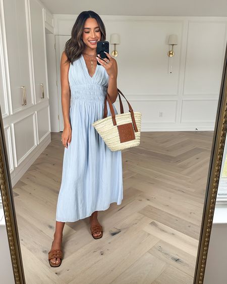 Code AFNENA for 15% OFF Abercrombie plus dresses are an additional 20% OFF! Size Small in blue midi dress - perfect for July 4th!







July 4th outfit
4th of July outfit 
Summer dress
Summer outfit
Casual dress
Abercrombie code

#LTKsalealert #LTKstyletip #LTKunder100