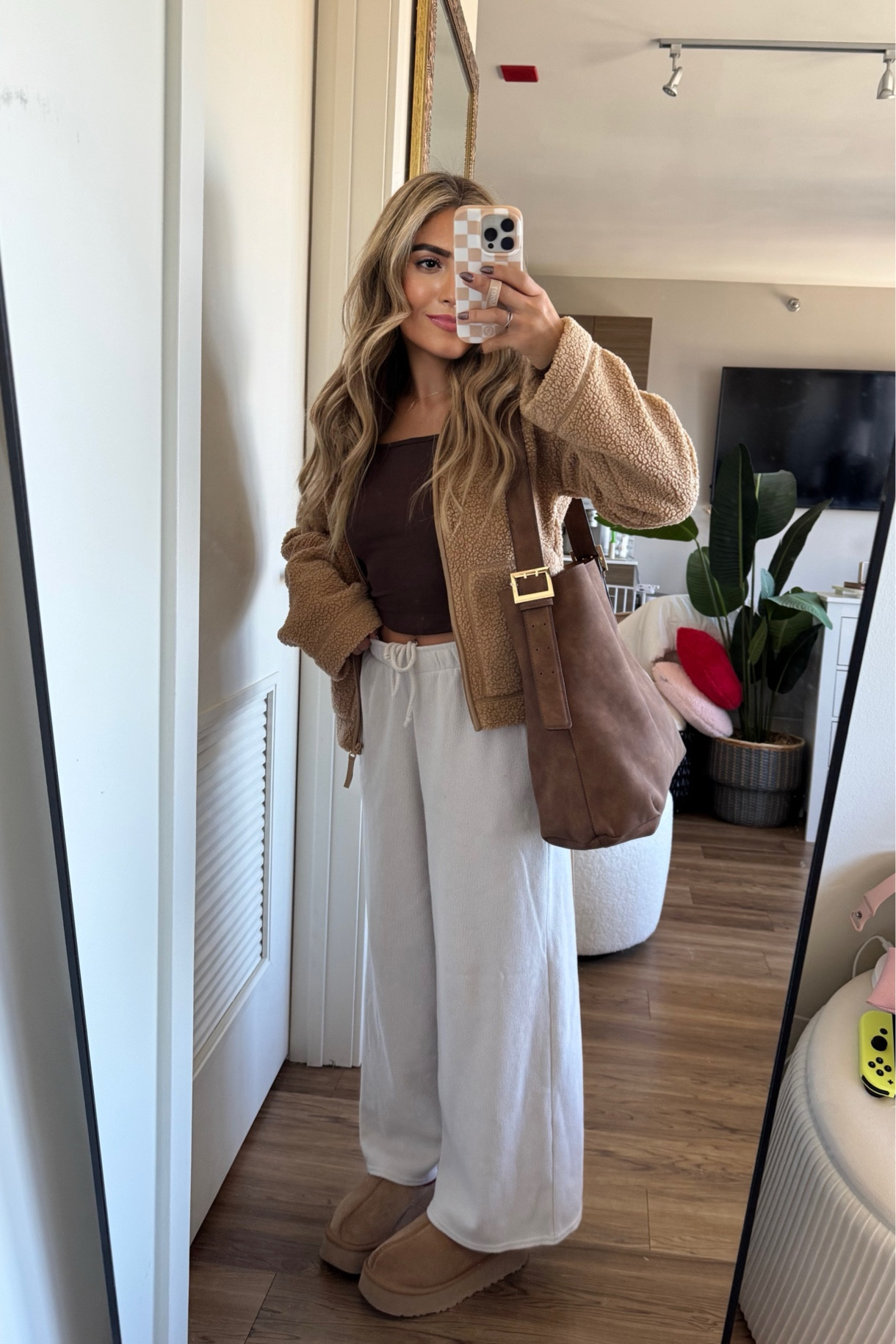Fall outfit
Target finds
Target bag 
Viral bag 
Brown outfit
Brown purse 
Shoulder bag 
Fall style 
Fall fashion 


#LTKFindsUnder50 #LTKItBag #LTKHoliday