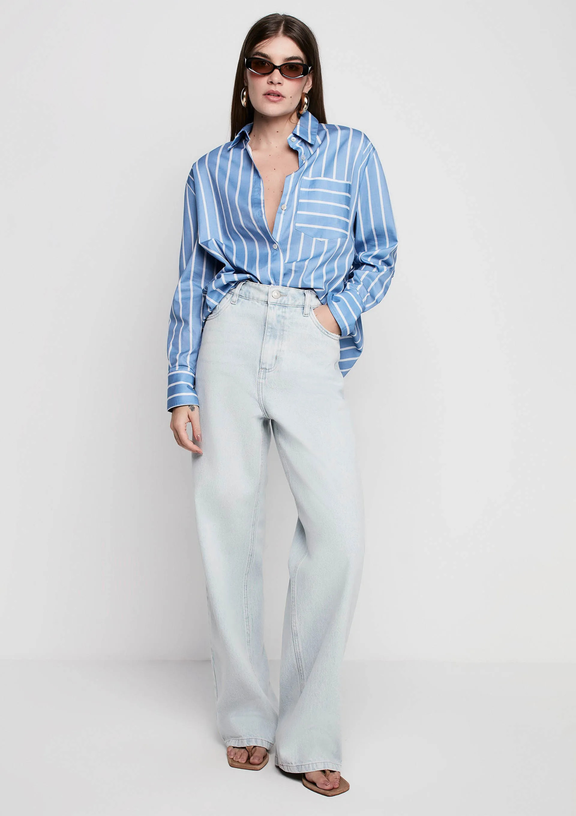 Calça Jeans Wide Leg Cintura Alta - Azul - DZARM | Moda Versátil, Cool e Atemporal | Roupas, Je... | DzarmHering (BR)