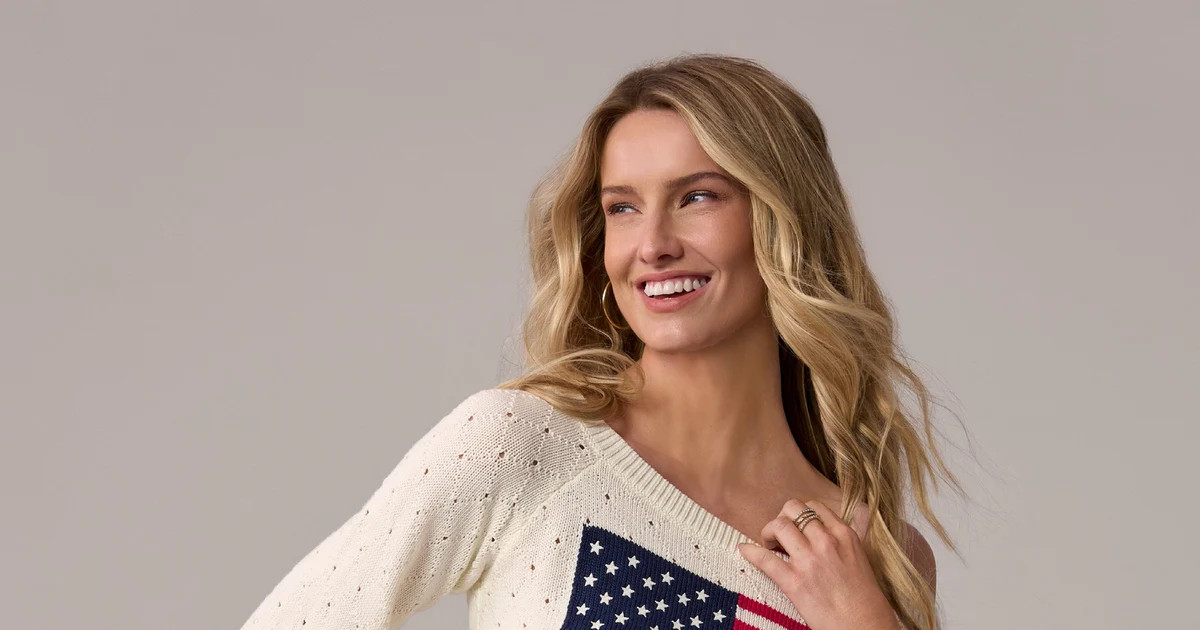 Americana Graphic Knit Sweater - Off White | Boston Proper | Boston Proper