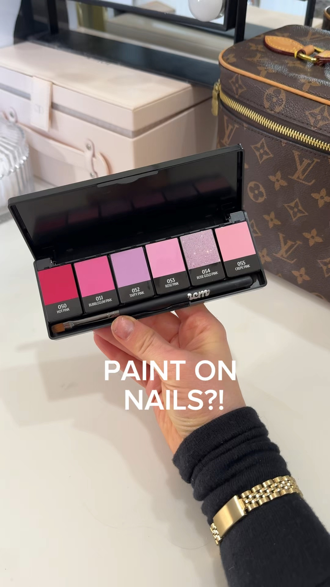 DIY at home paint on gel nails 💅🏻

#LTKWatchNow #LTKBeauty #LTKFindsUnder100