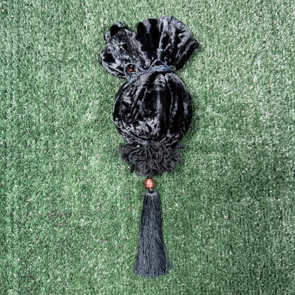 Vintage Venetia Stvdivm Velvet Evening‎ Bag Studium Dark Green Tassel | Poshmark