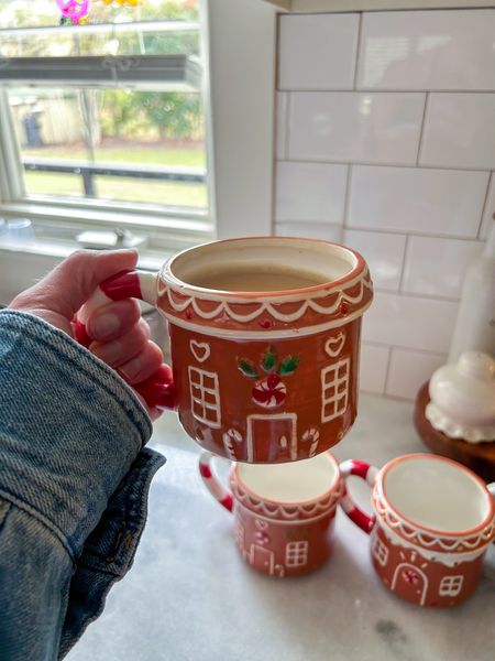 The cutest gingerbread mugs under $10

#LTKGiftGuide #LTKHolidaySale #LTKHoliday