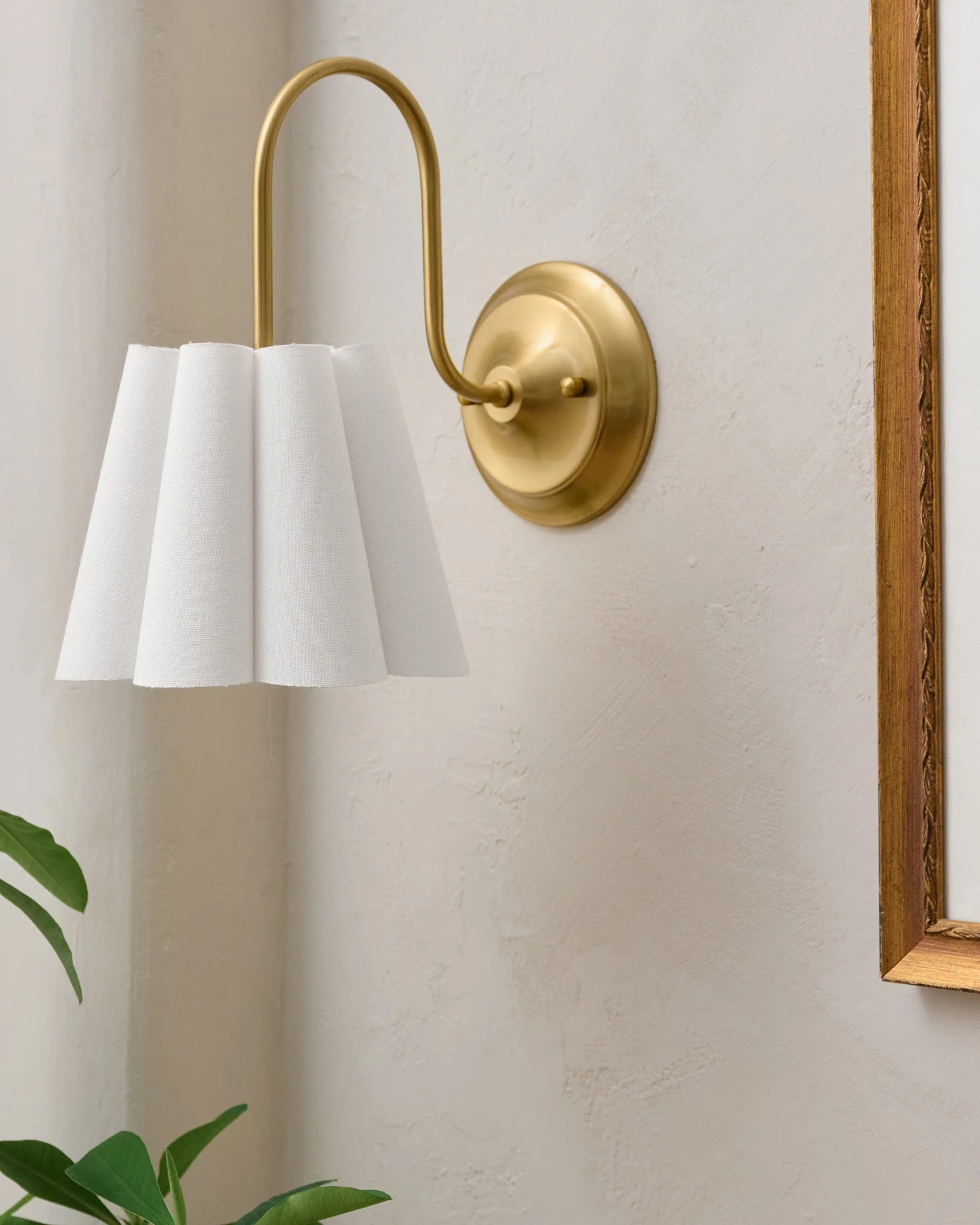 Odette Linen Scallop Wired Sconce | Magnolia