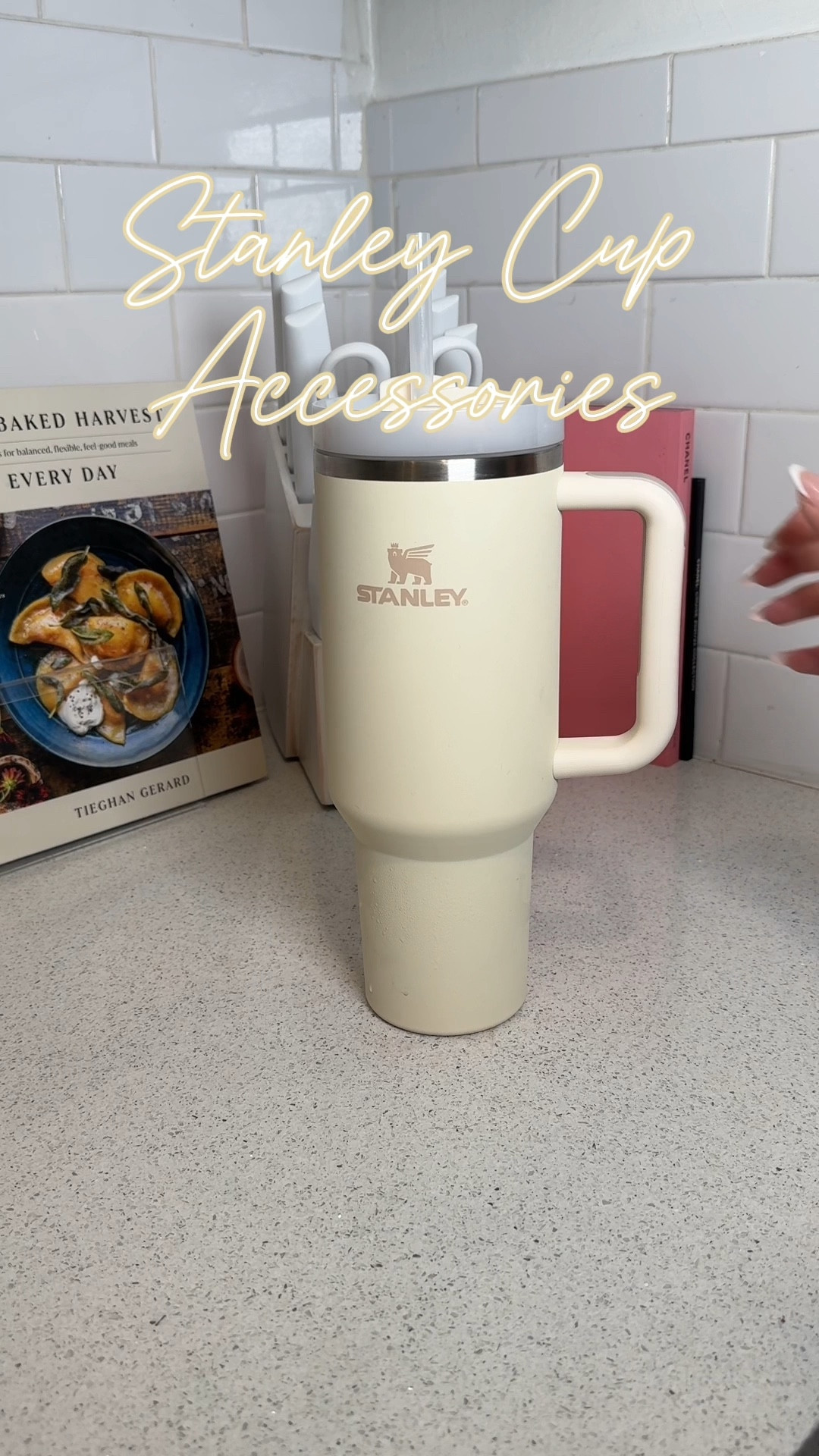 It’s called ✨ art ✨ and I’m so here for it 💁🏼‍♀️ 


Comment “links” below for all of the products featured in this post! 🤩 


#stanley #stanleycup #stanleyaccessories #snacks #amazon 

#LTKGiftGuide #LTKVideo #LTKHome