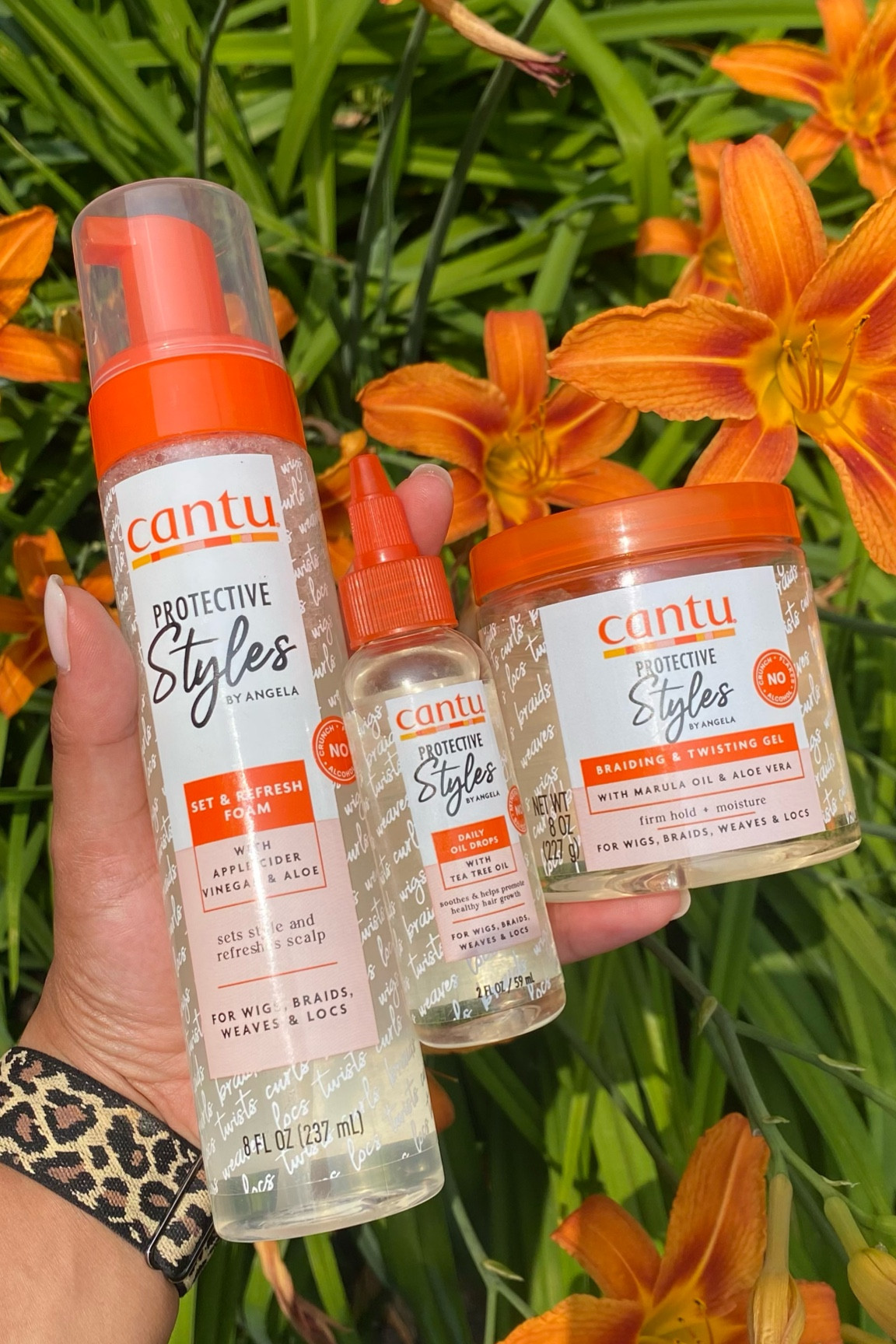 
#AD Shop all the products at your local @Target
Cantu Protective Styles Oil Drops
Cantu Protective Styles Braid & Twisting Gel
Cantu Protective Styles Setting Foam

#Target #TargetPartner #AD #PsbyAngela #CantuBeauty
@Target @cantubeauty

#liketkit 
@shop.ltk
https://liketk.it/4hwIu

#LTKbeauty