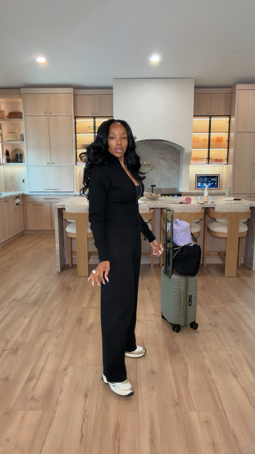Scroll to shop 👇🏽 Everything from this look is linked below ✨  

Size Small | 5’4” | 140 lbs

  📲 Download the FREE LTK app & follow @kirasfashionfinds  

Travel Petite summer outfit, women’s outfit ideas, everyday style, affordable fashion, summer fashion  #LTKPetite #LTKootd #LTKSeasonal

#LTKPetite #LTKTravel