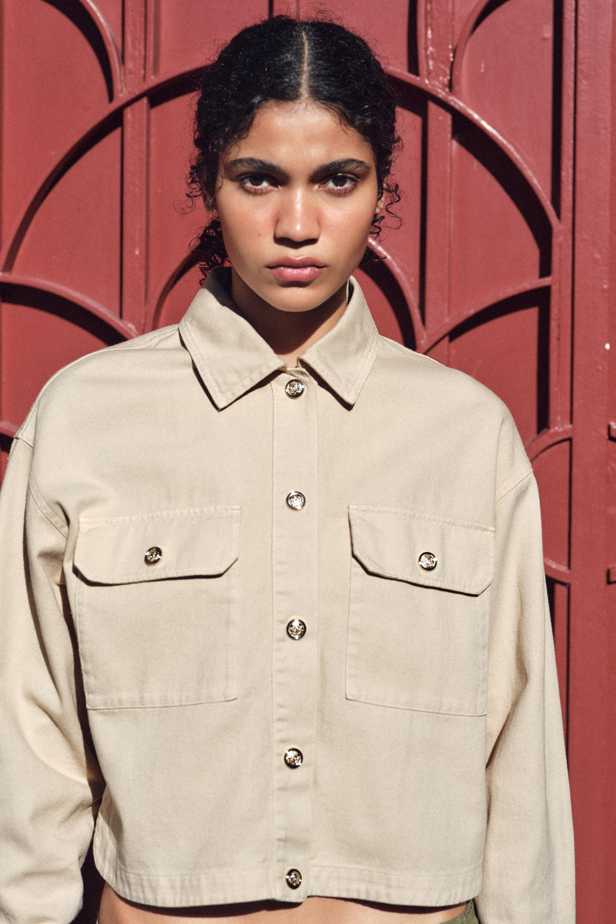 FEW ITEMS LEFT1975 SHORT DENIM JACKET35.99 GBPcamel | 8372/064/707Put it in your basketAddShort j... | Zara US