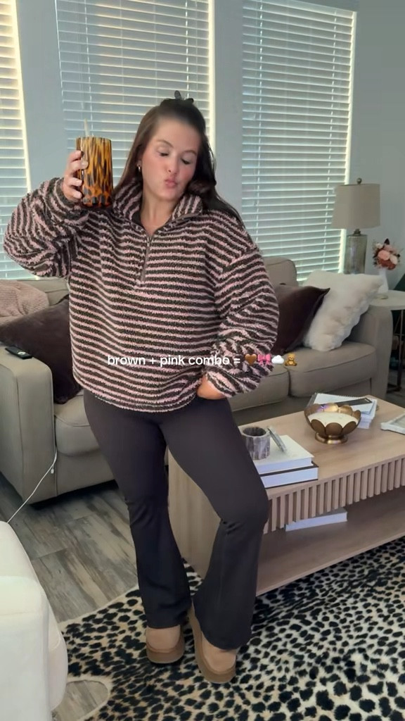 brown and pink is my new fave color combo 🤎🎀

cozy winter outfit | loungewear 

#LTKootd #LTKPetite