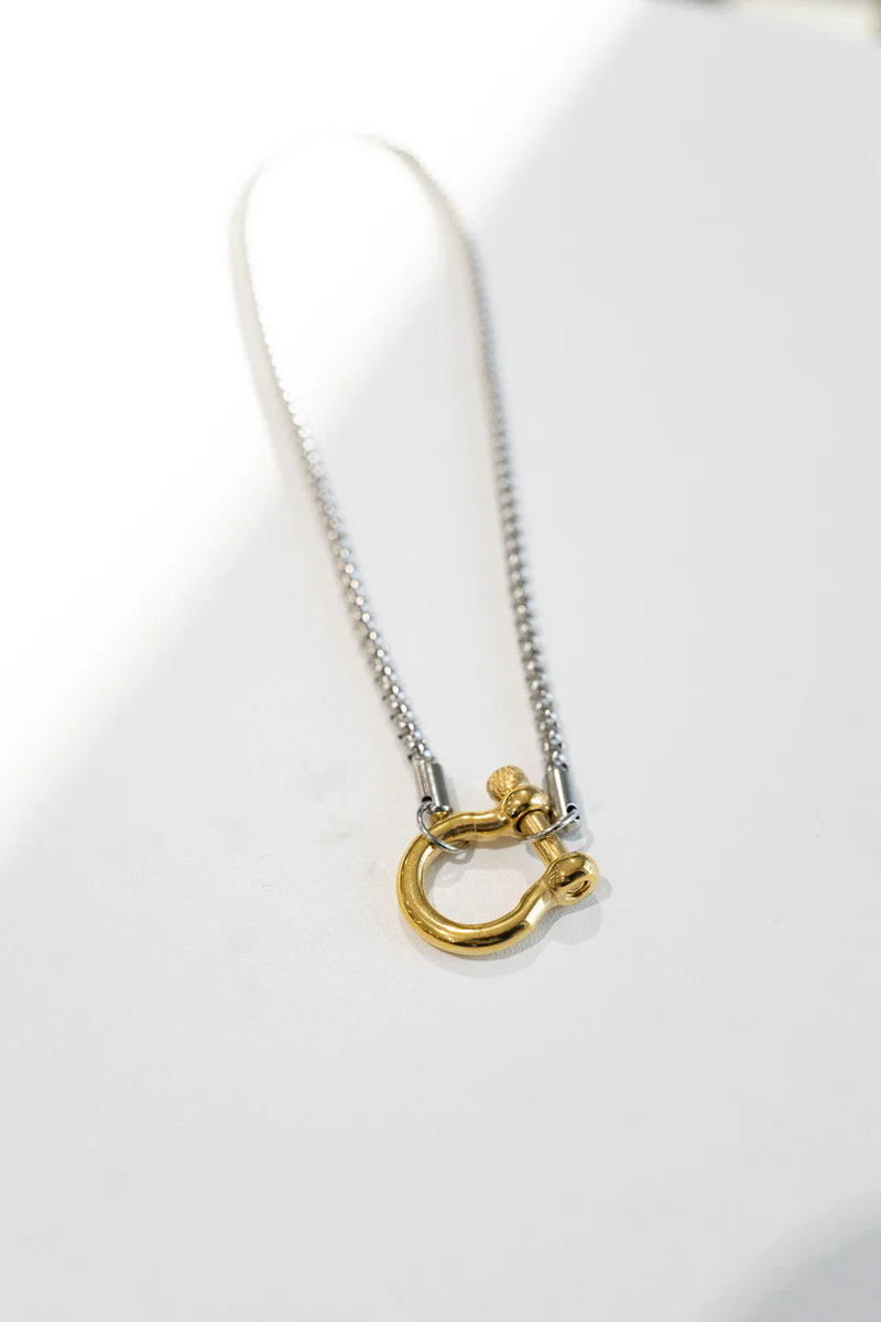 Jerra Waterproof Screw Toggle Necklace - Beljoy Jewelry | BÉLJOY