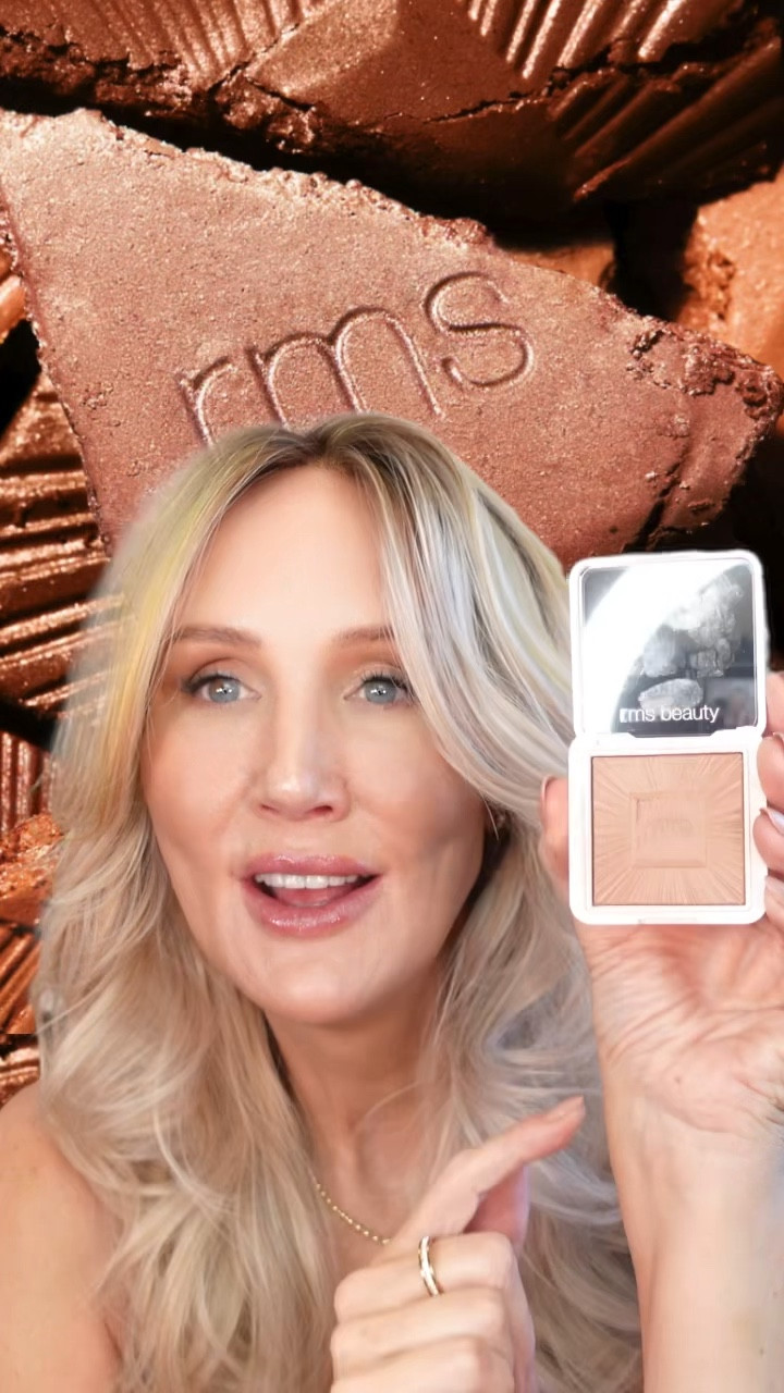 RMS Re Dimention Hydra Bronzer in Beachealk Betty ❤️ 