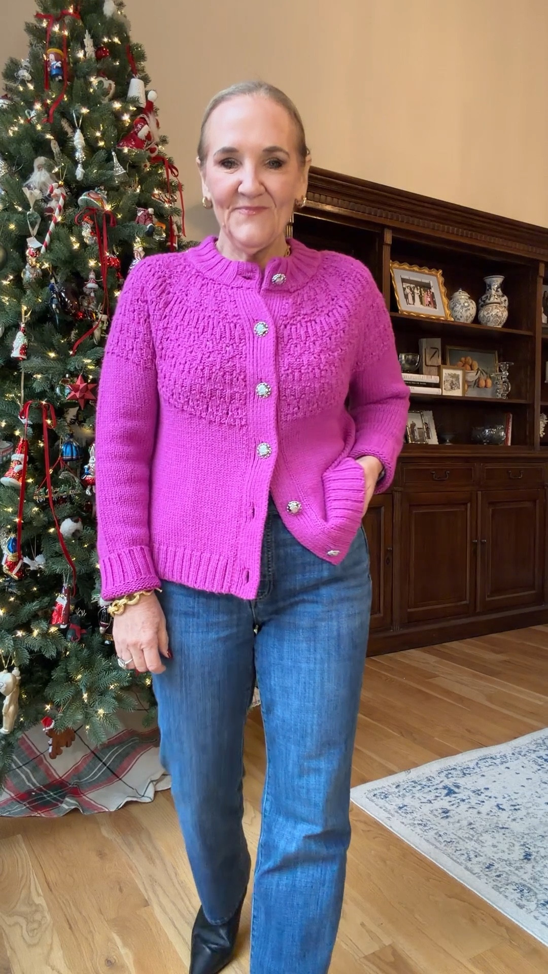 Gifts for her gifts for mom 
Pants/jeans size 8 petite 
Sweaters blouses medium petite 
Blazer 10 petite 
Red quilted jacket med petite  

#LTKSaleAlert #LTKOver40 #LTKCyberWeek

#LTKHoliday

#LTKGiftGuide #LTKSaleAlert #LTKOver40