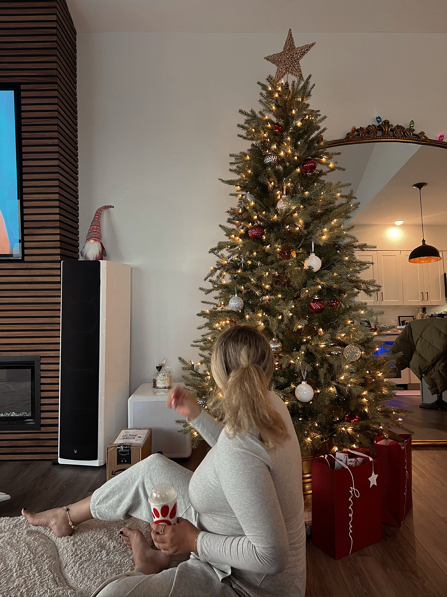 cozy matching loungewear set from Abercrombie that I'll be living in all winter! the perfect matching lounge set and basics for winter. 

 #LTKHoliday #LTKSeasonal #LTKStyleTip