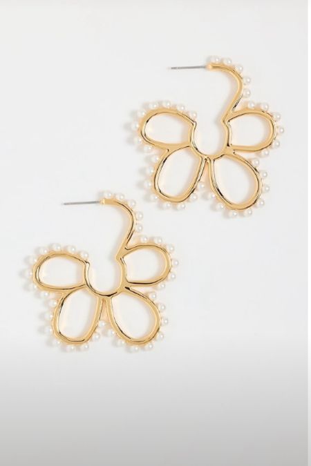 Earrings

#LTKWorkwear #LTKStyleTip #LTKTravel