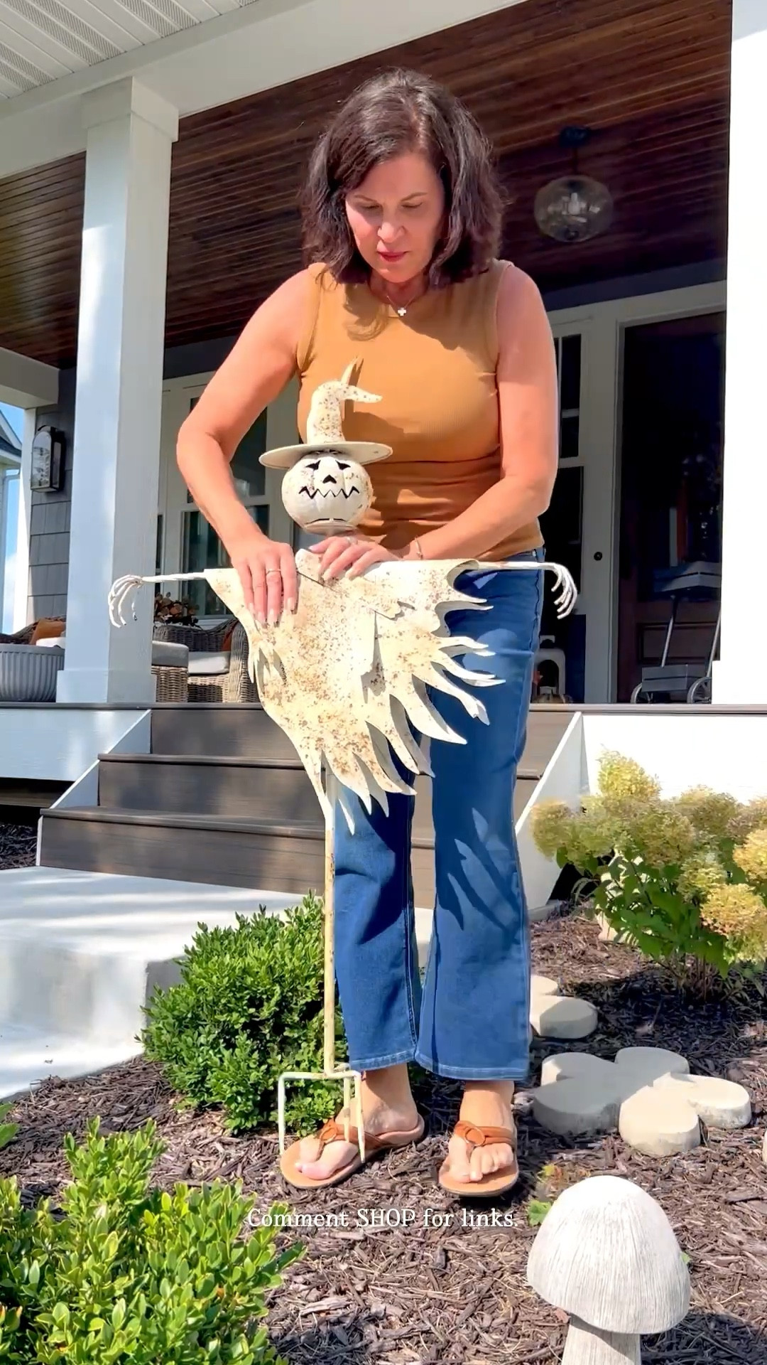 It’s the cutest little scarecrow for fall yards!

Garden decor, fall decor, Halloween decor 

#LTKSaleAlert #LTKSeasonal #LTKHome