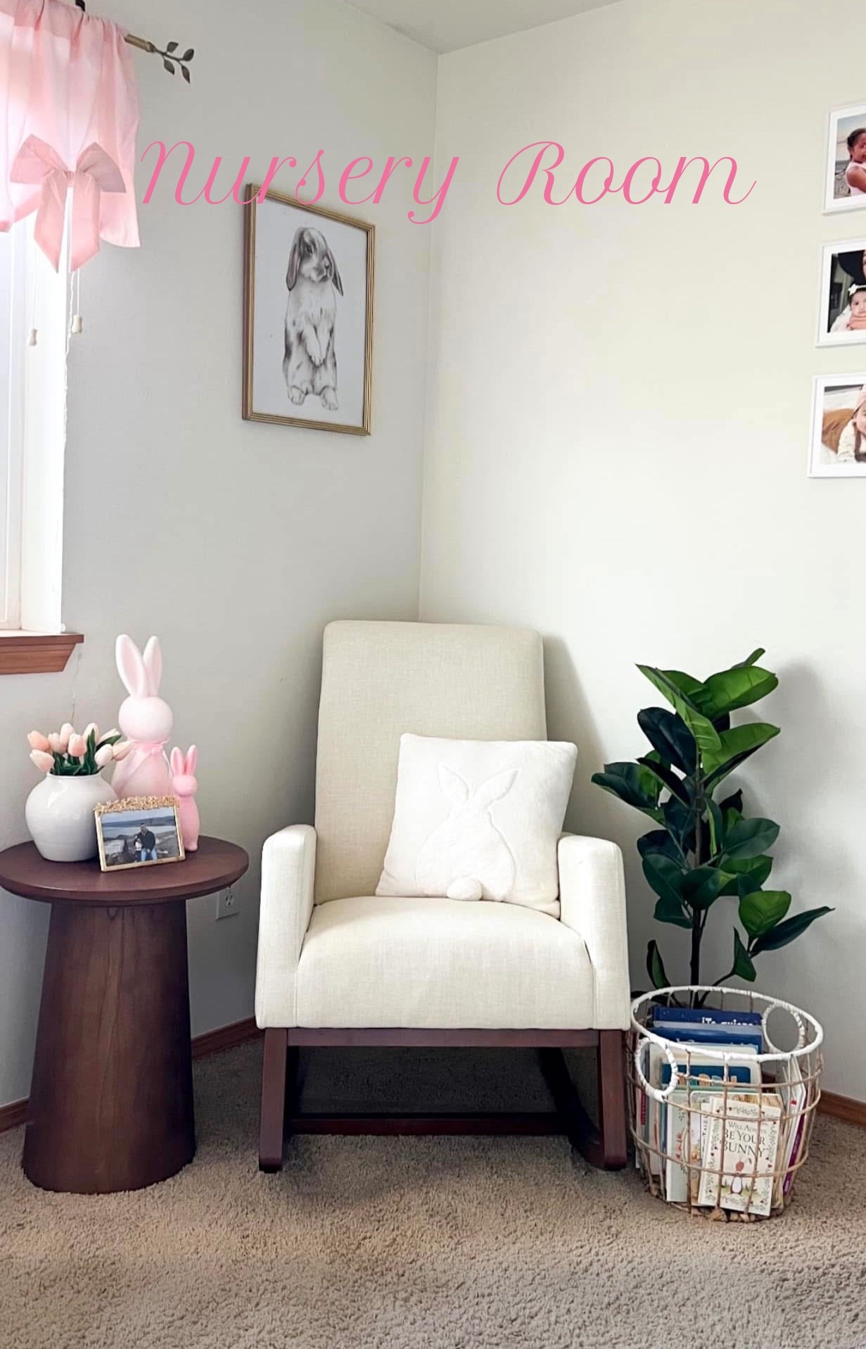 Nursery room ! 
#rockingchair  #babyroom #kidsbasket