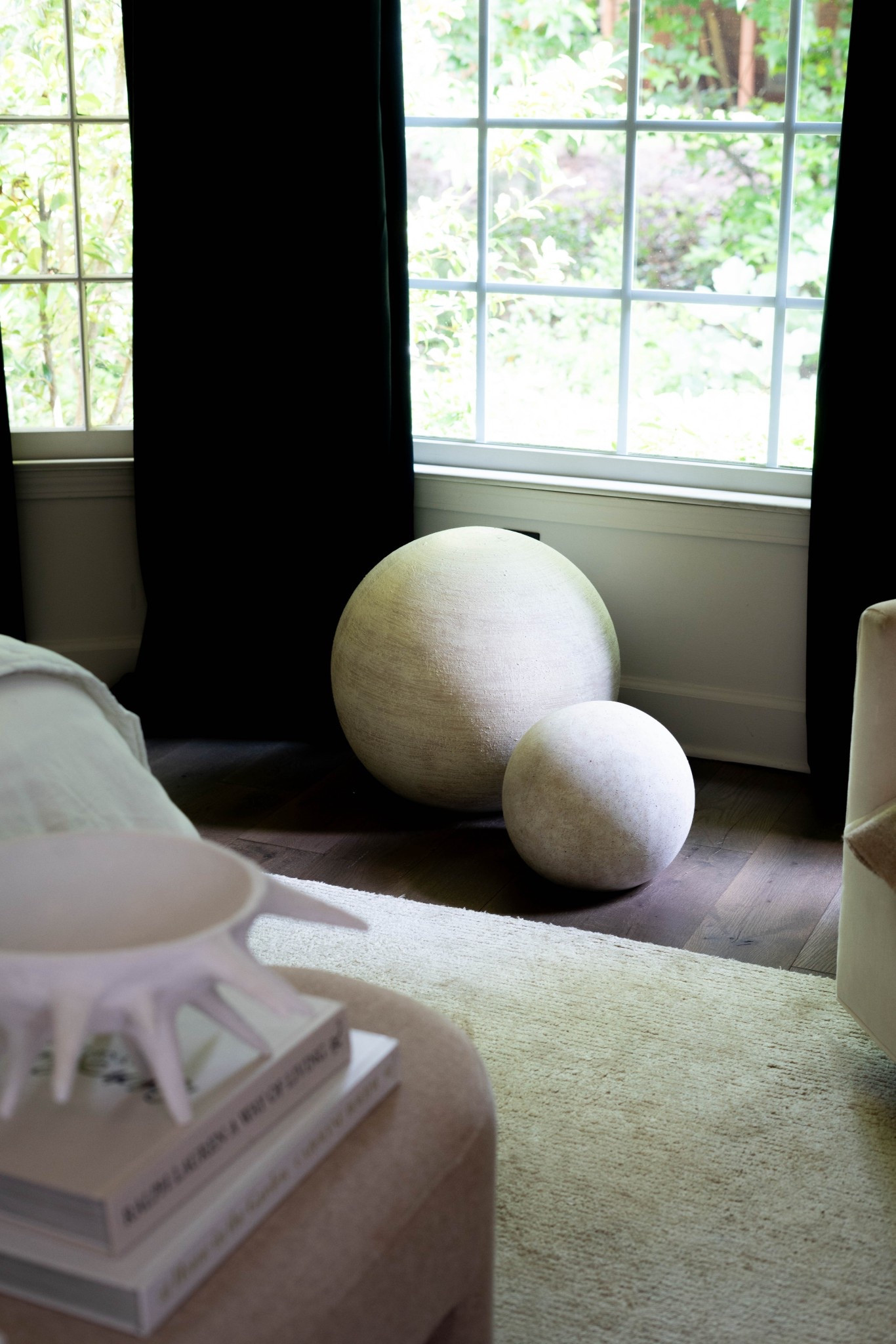 Bring in spheres for an elevated sense of drama!

#LTKHome #LTKSummerEdit #LTKStyleTip