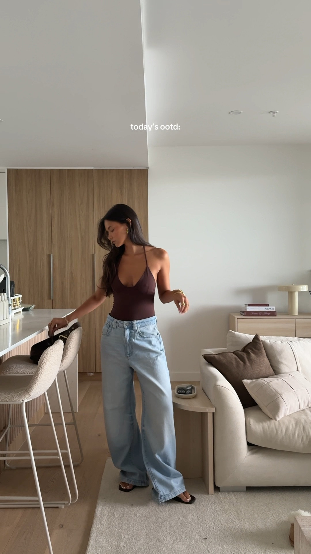 Today’s outfit: jeans a cute top 🤍 

Sunnies are Vehla 

#LTKaustralia #LTKjeans #LTKspring