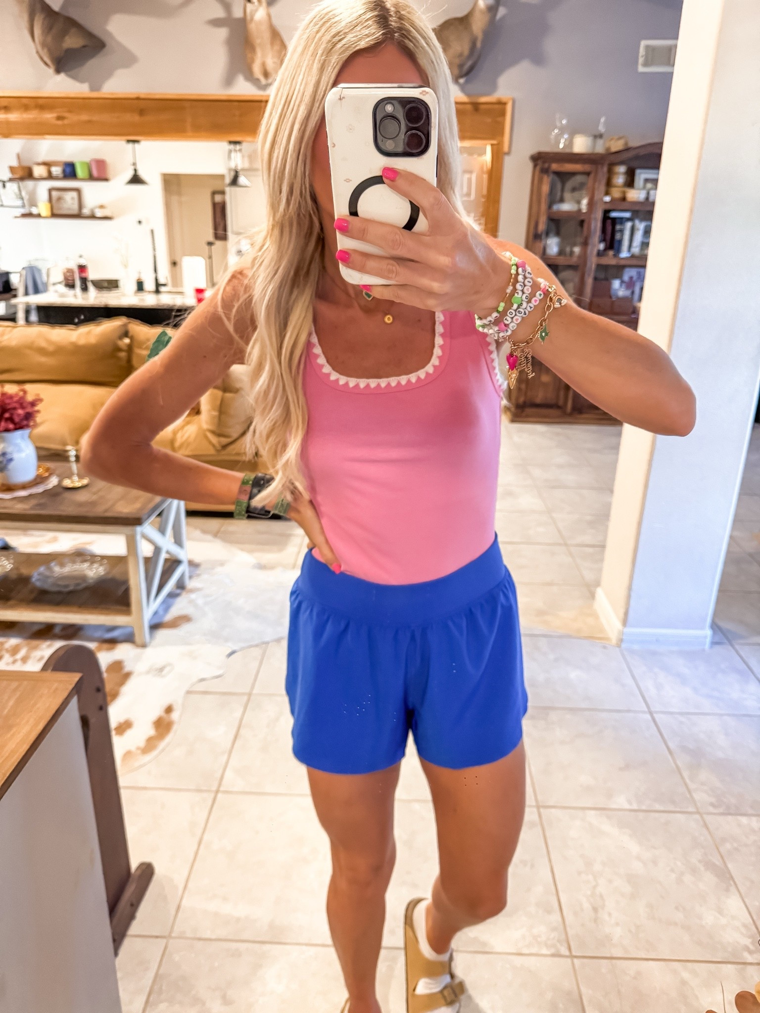 Thursday ootd

#LTKootd #LTKdayinmylife