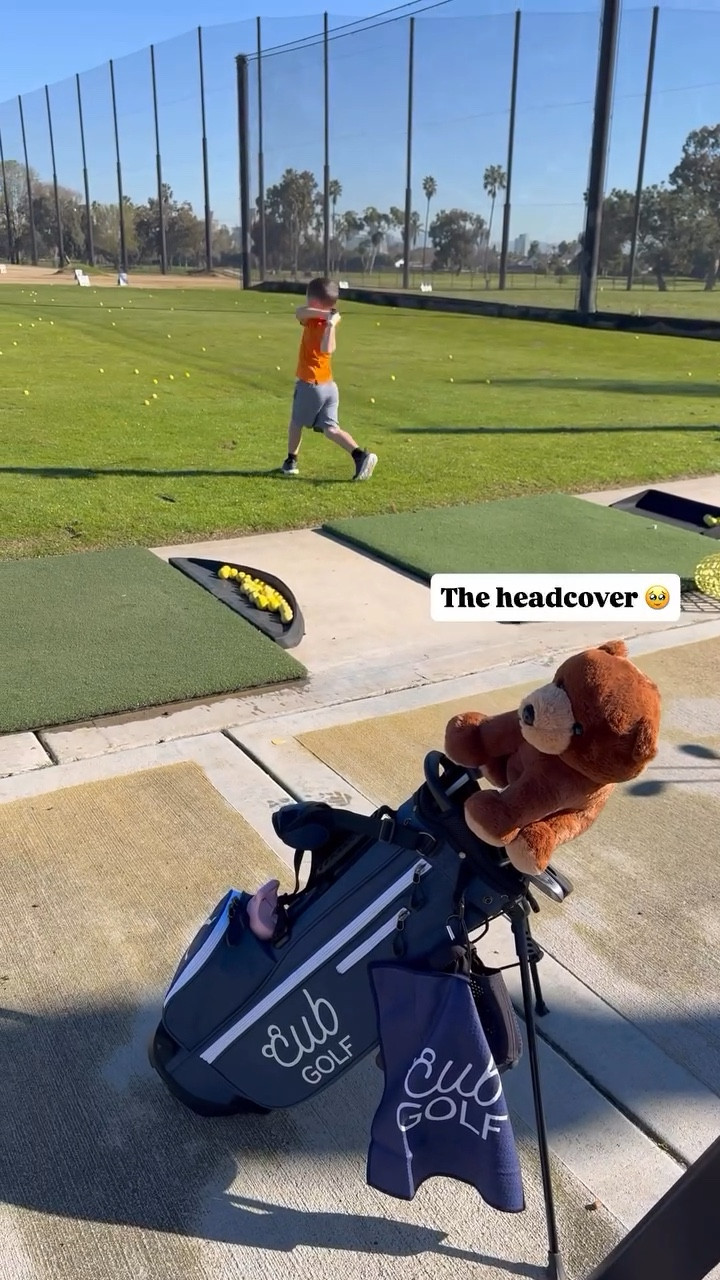 Thankful to find a set of clubs for the kids that fit 🙌🏼 
@cub_golf Only makes golf clubs and gear for kids to help them learn and ENJOY the game!  Excited for a lot more Fam time on the course this year ⛳️

Use code PARTEECUBS for 15% off 💚

#kidsgolf #golffamily #rangedate #cubgolf