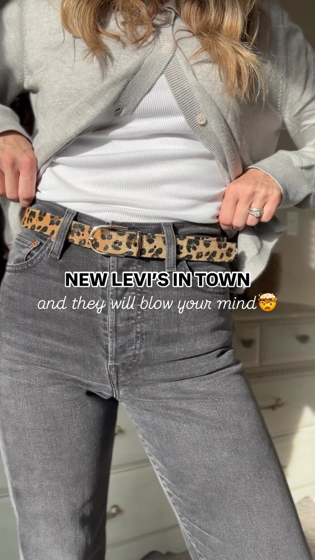 These new straight leg Levi’s are FANTASTIC!

True to size and the perfect fit. These are going to be your best friend for all your fall outfits.🙌

#LTKFindsUnder100 #LTKSeasonal #LTKStyleTip