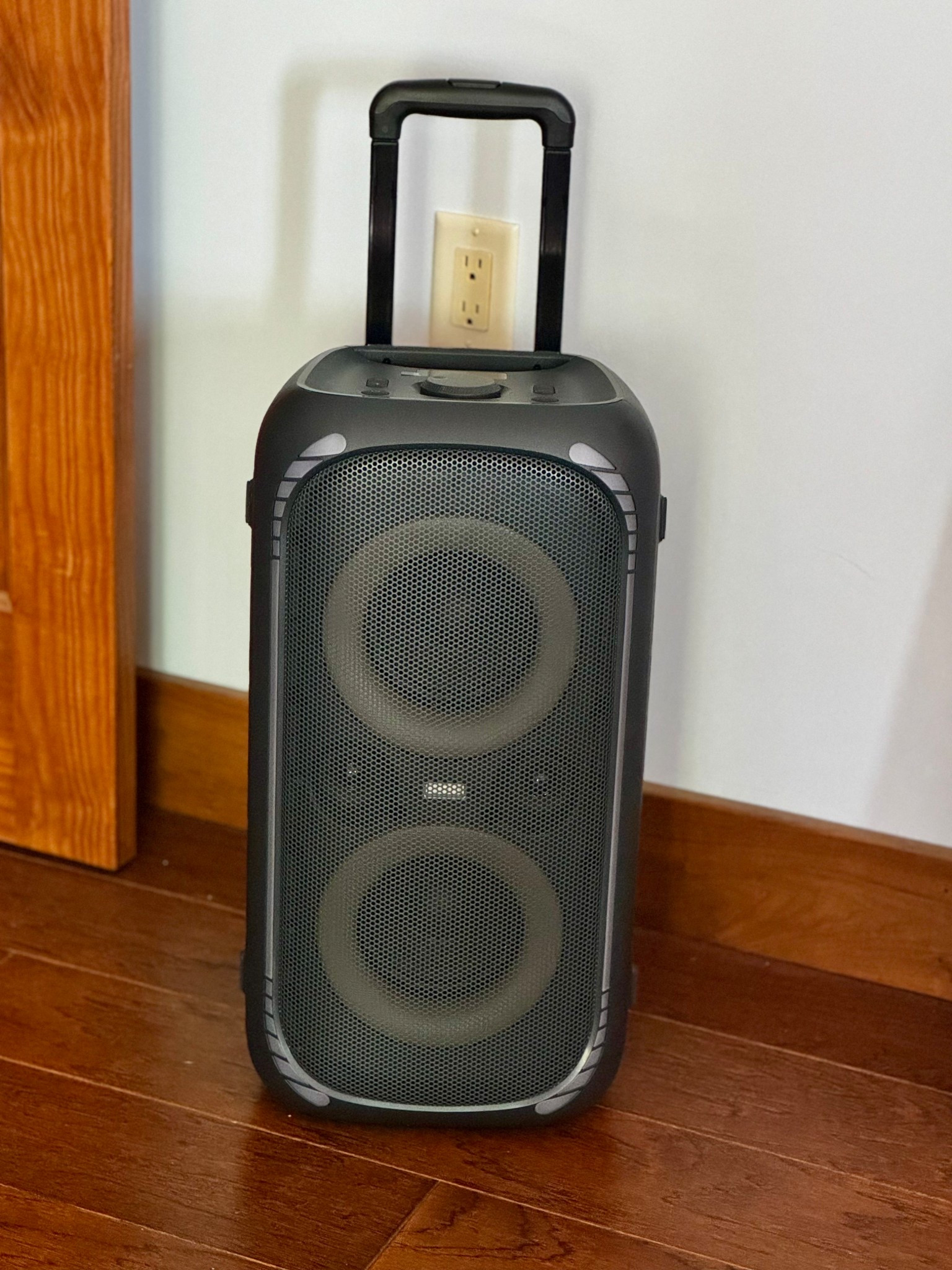 Walmart speaker $40 off! It’s so good! 

#LTKHome #LTKMens