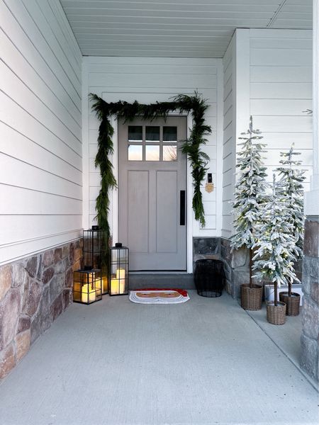 Minimalistic + Simple + Classy Christmas Front Porch 

#garland #christmastree #porch #frontporch 

#LTKHoliday #LTKhome