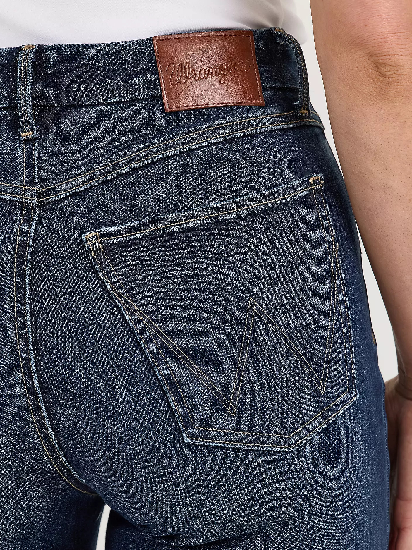 Women's Wrangler BESPOKE High Rise Trouser Jean | Wrangler