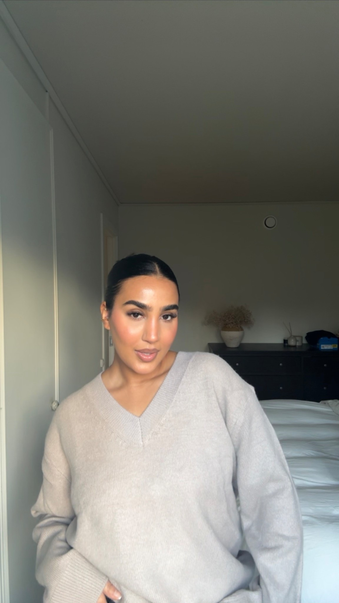 Another V-neck jumper 

#LTKstyletip #LTKwinter #LTKworkwear