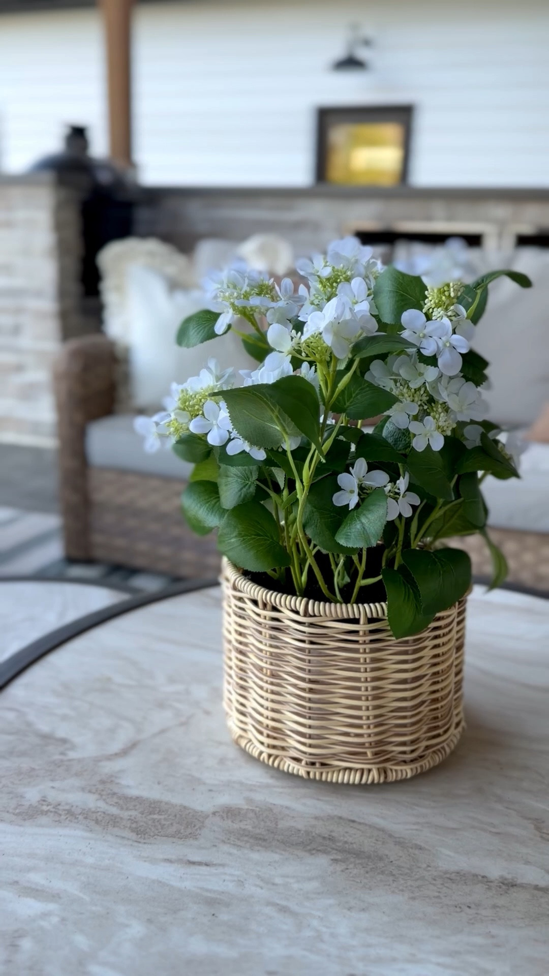 Floral arrangement on the patio table 

#LTKHome