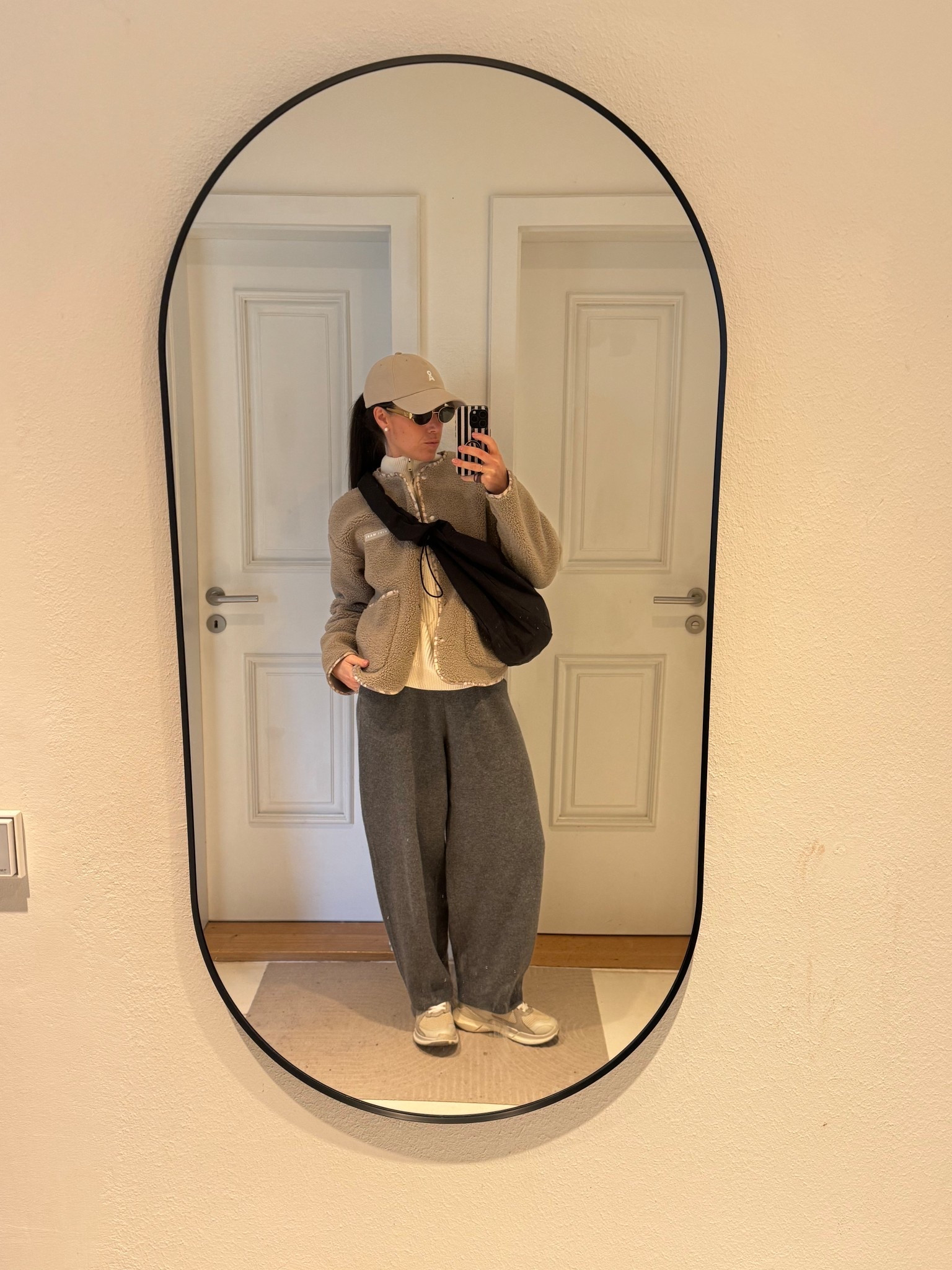 Diese Mega Wollhose gibt es jetzt auch in anderen Farben 🤍

#LTKeurope #LTKdeutschland #LTKwinter