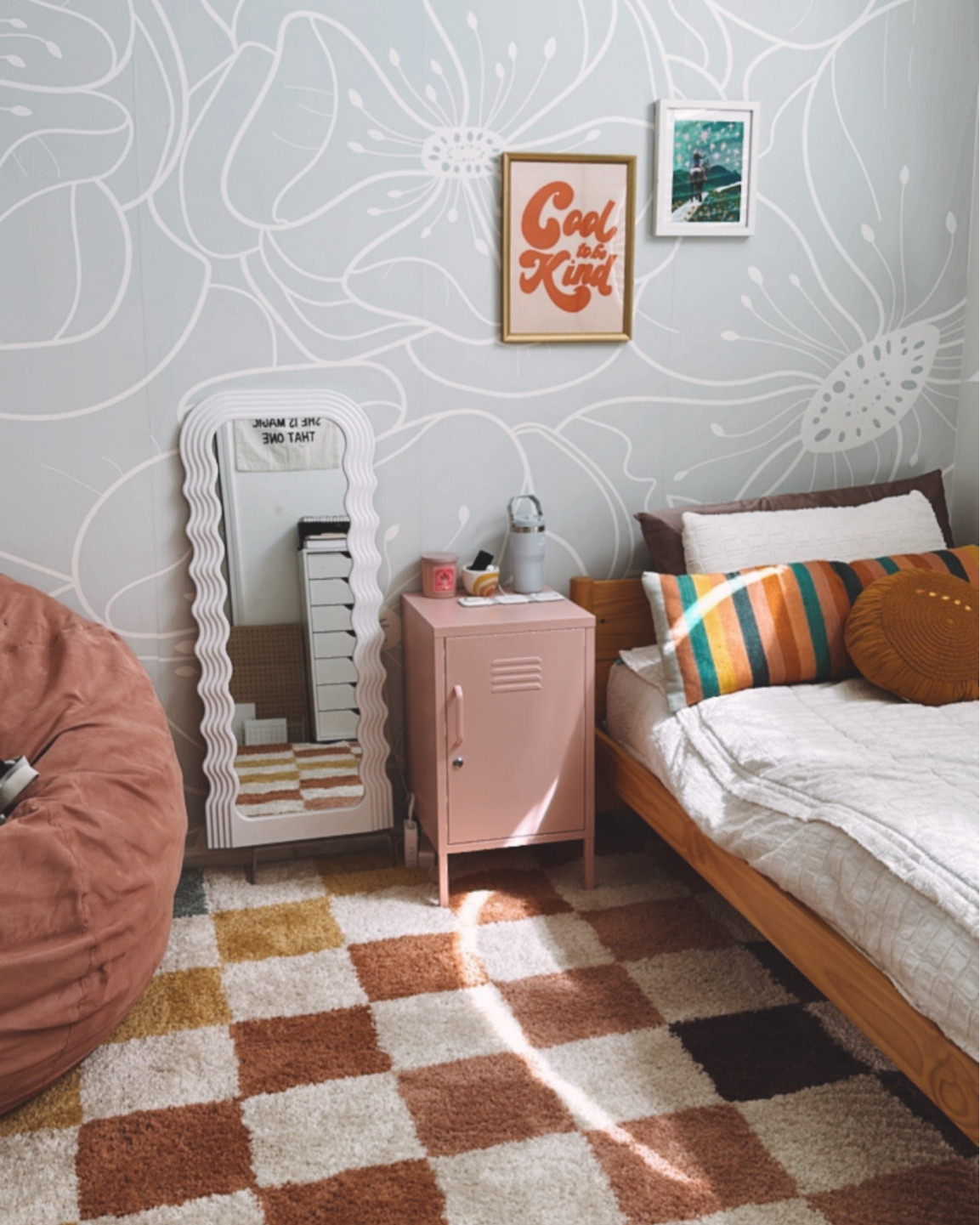 Cute tween room decor

#LTKFindsUnder100 #LTKKids #LTKFindsUnder50