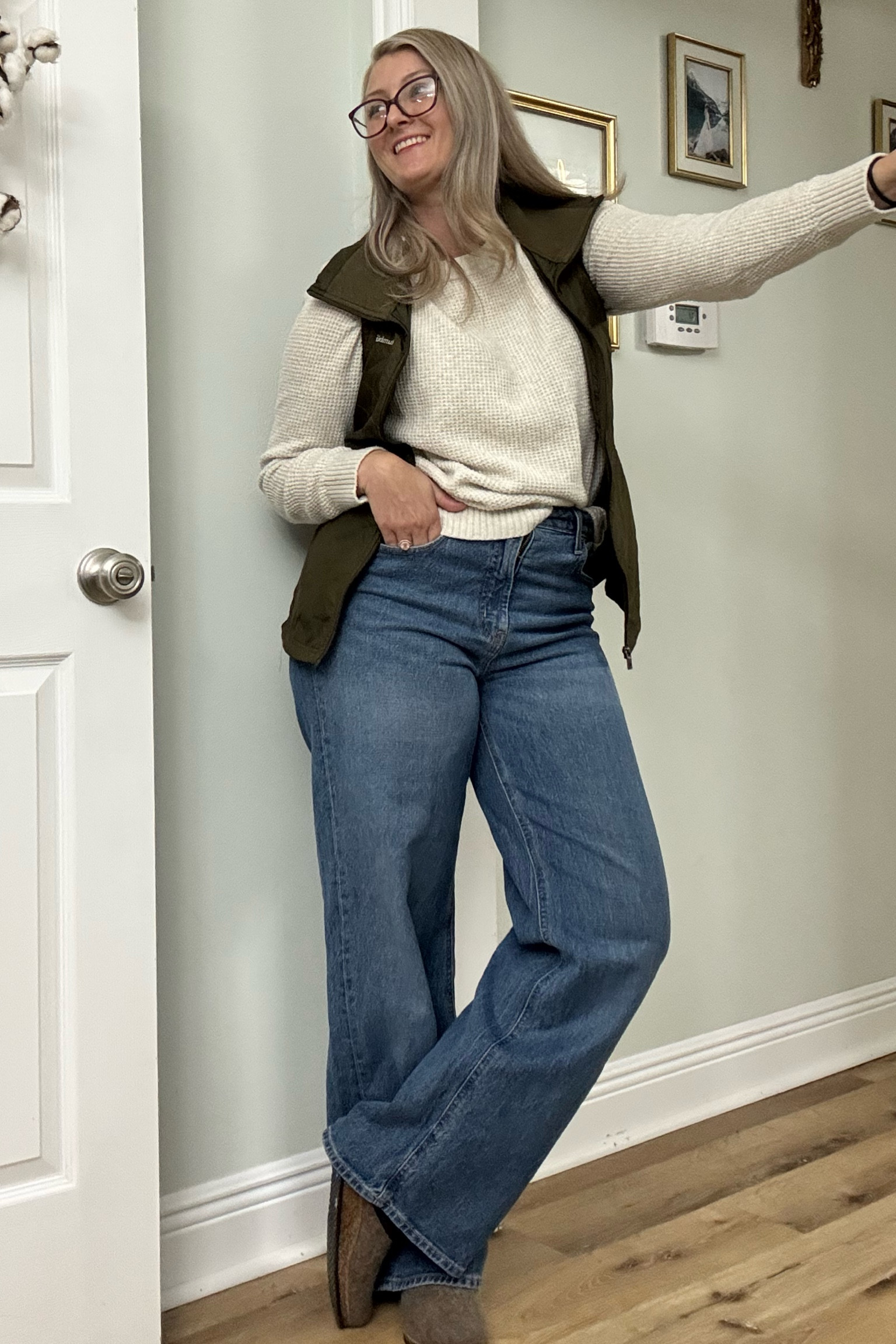 Classic Mom Outfit #ltkmoms #ltkmom 