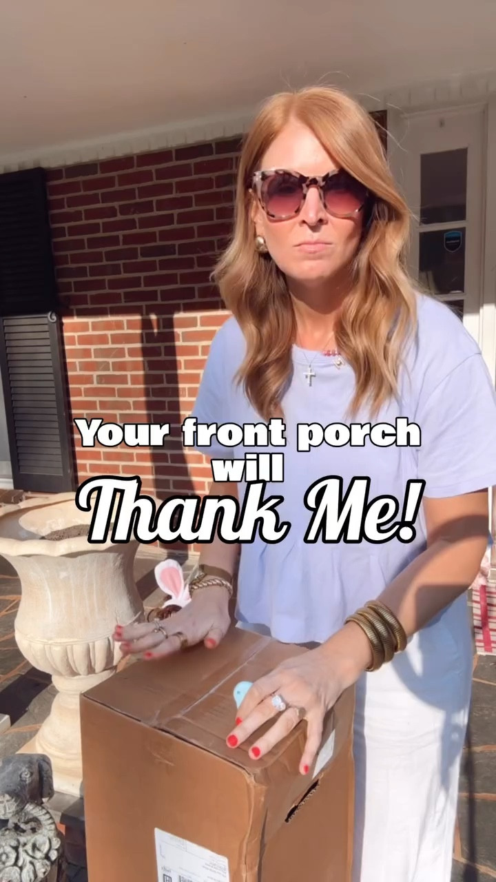 To clarify, these are real plants! Not fake. But for this price, I’m taking my chances! 

Honestly so impressed with the size of these! They’re so full and lush, and only $20 for both! Plus they show up at your doorstep! 🙌🏻

#walmartfinds #walmarthome #ferns #frontporch #walmartdeals