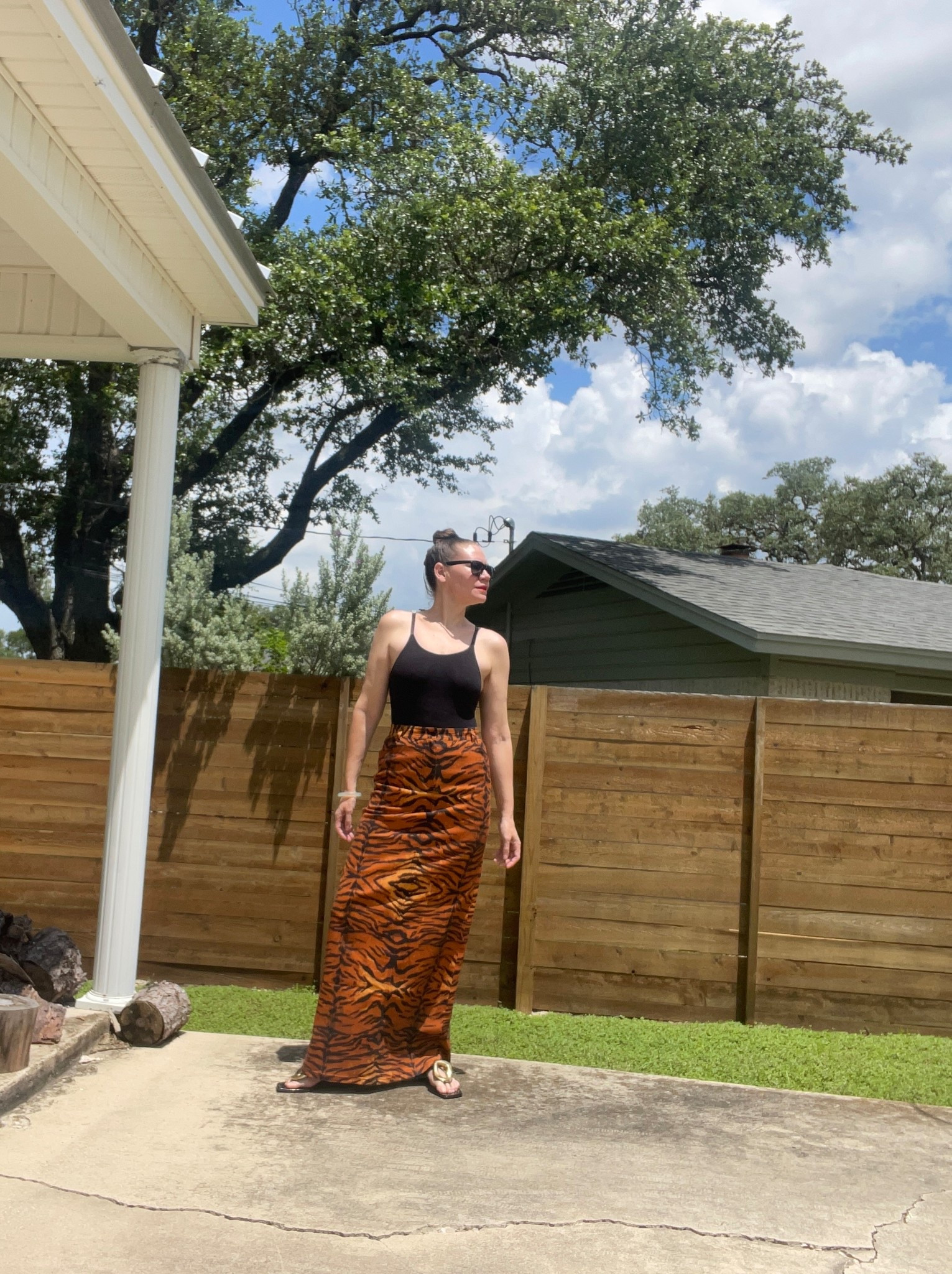 Smoothing with the eye of the tiger? That’s a thing? Right? 😉#investmentpiece 

#LTKOver40 #LTKSeasonal #LTKStyleTip