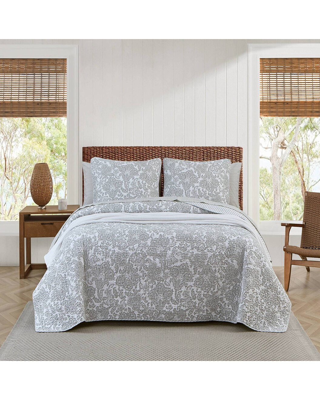 Island Memory of Cotton Reversible Quilt Set | Gilt & Gilt City