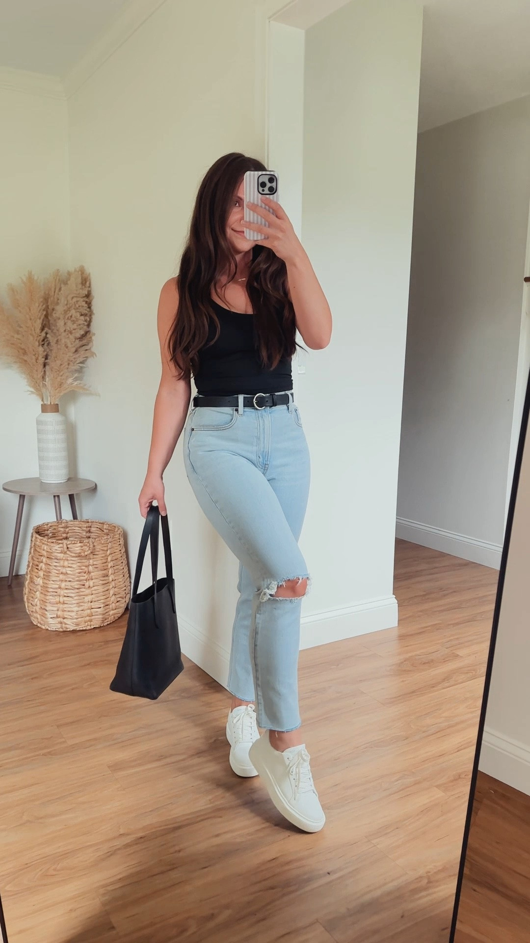Belt & purse - Thursdayboots.com
Shoes - nothing new

#LTKgrwm #LTKootd #LTKdayinmylife