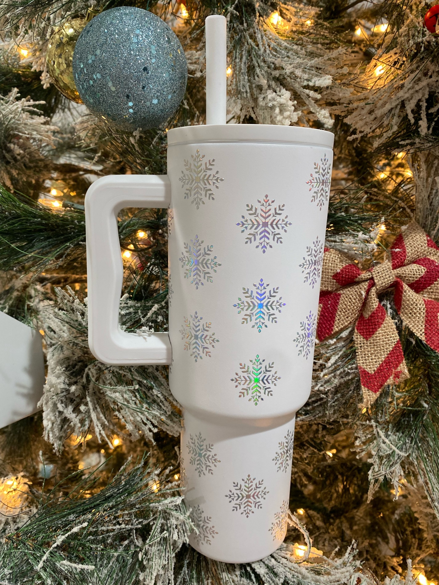 I'm in love wth this new cup! It is so cute and festive with its holographic snowflakes. I'm going to use it all winter! This will definitely be showing up in some of my DOB of the days.


#LTKHoliday #LTKSeasonal #LTKFindsUnder50
