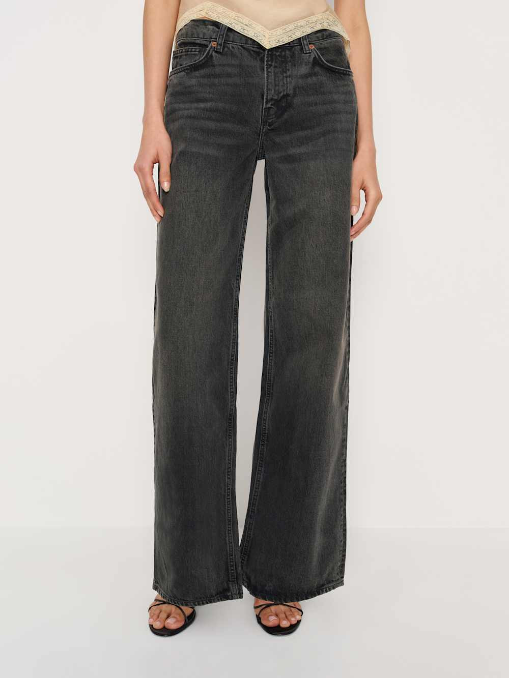 Cary Low Rise Slouchy Wide Leg Jeans | Reformation (Global)