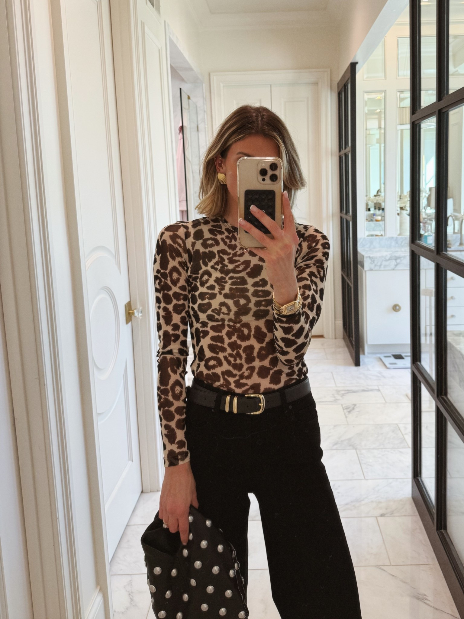 Fall date night outfit. Love this bodysuit - I'm wearing a nude bra underneath and pair with the jeans that fit everyone! 