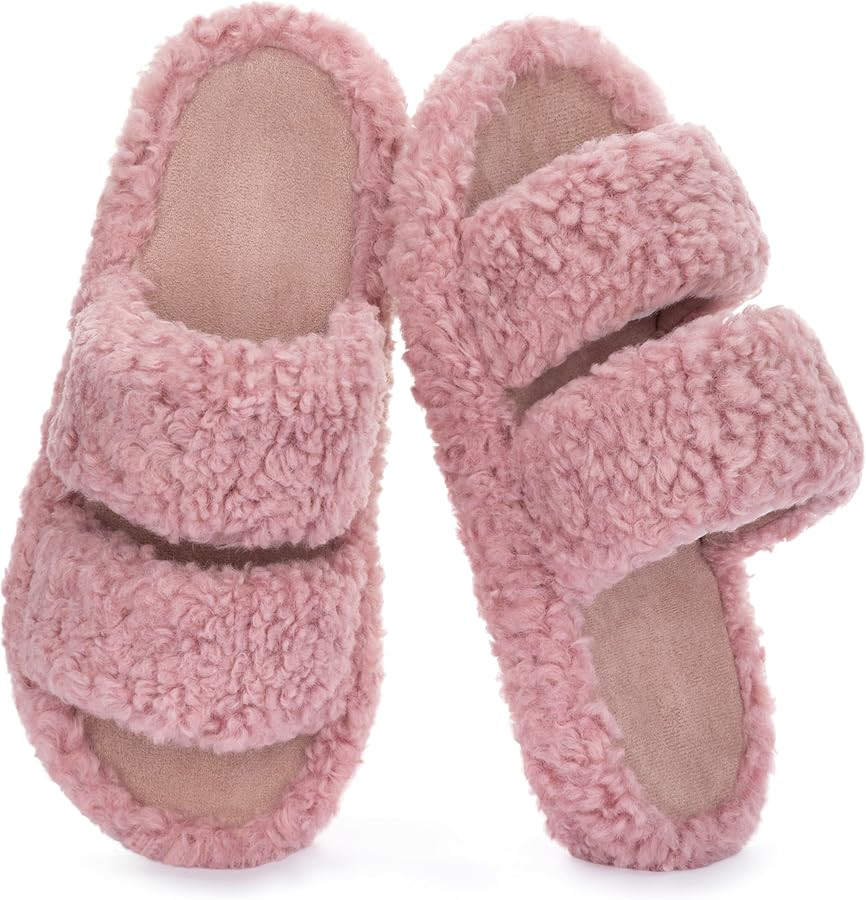 RockDove Women’s Pluffie Chic Open Toe Faux Fur Slippers with Memory Foam Cozy House Shoes for ... | Amazon (US)