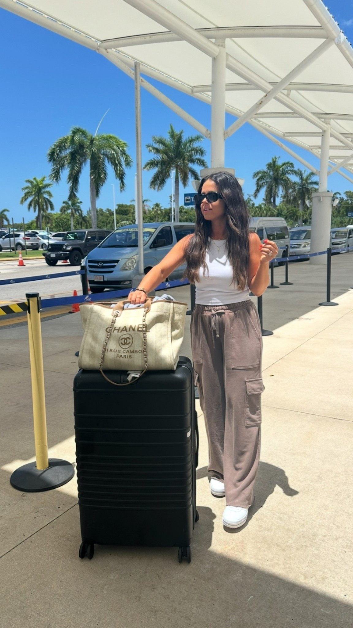 Airport outfit!! 

Finds under $50 
Luggage 
Travel outfit 
Spring break outfit 
Amazon finds 
Amazon outfit 

#LTKTravel #LTKStyleTip #LTKFindsUnder50