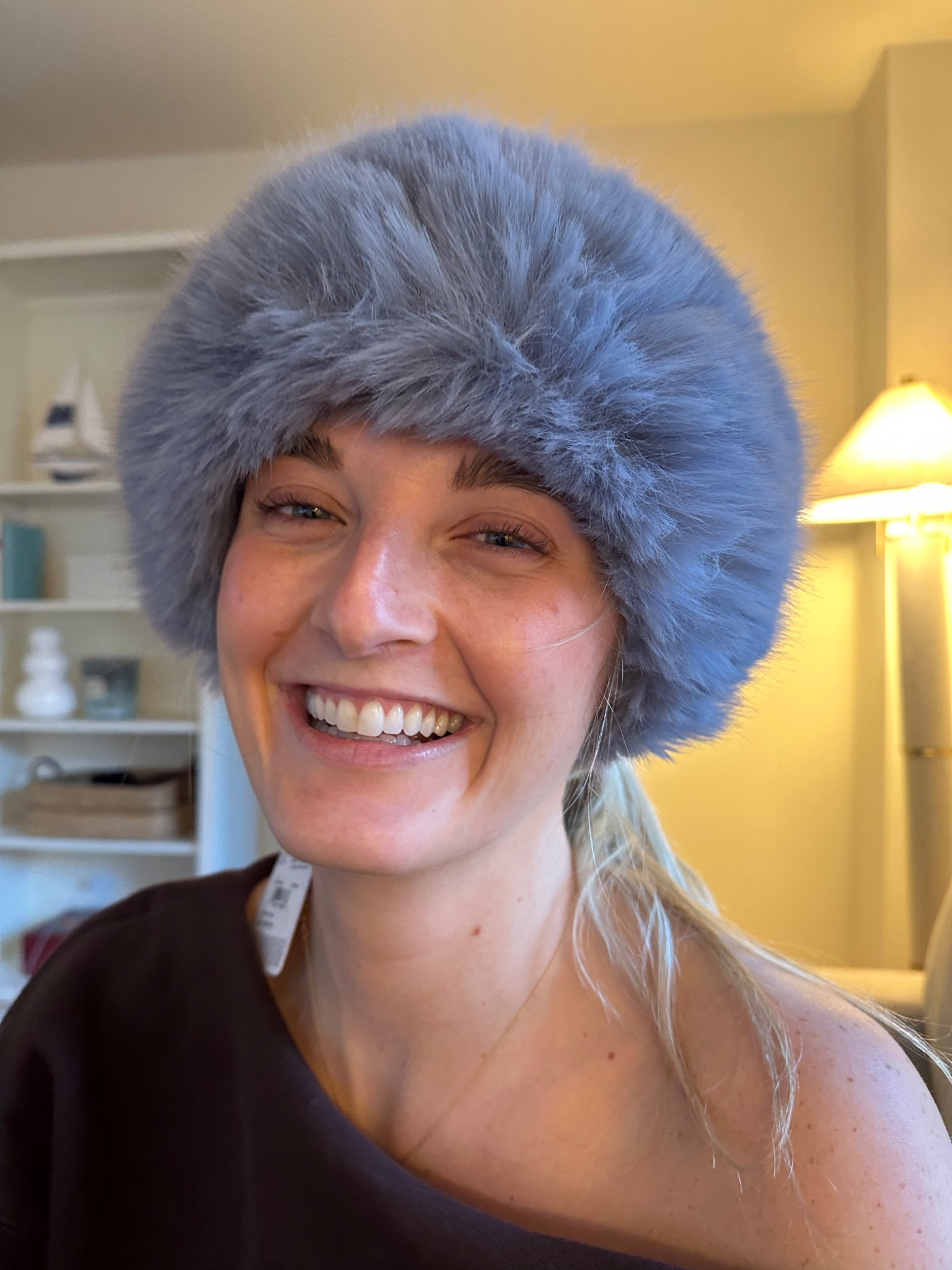 Apres ski accessory for this ski season!⛷️🤍🥶

#LTKHoliday #LTKTravel #LTKGiftGuide