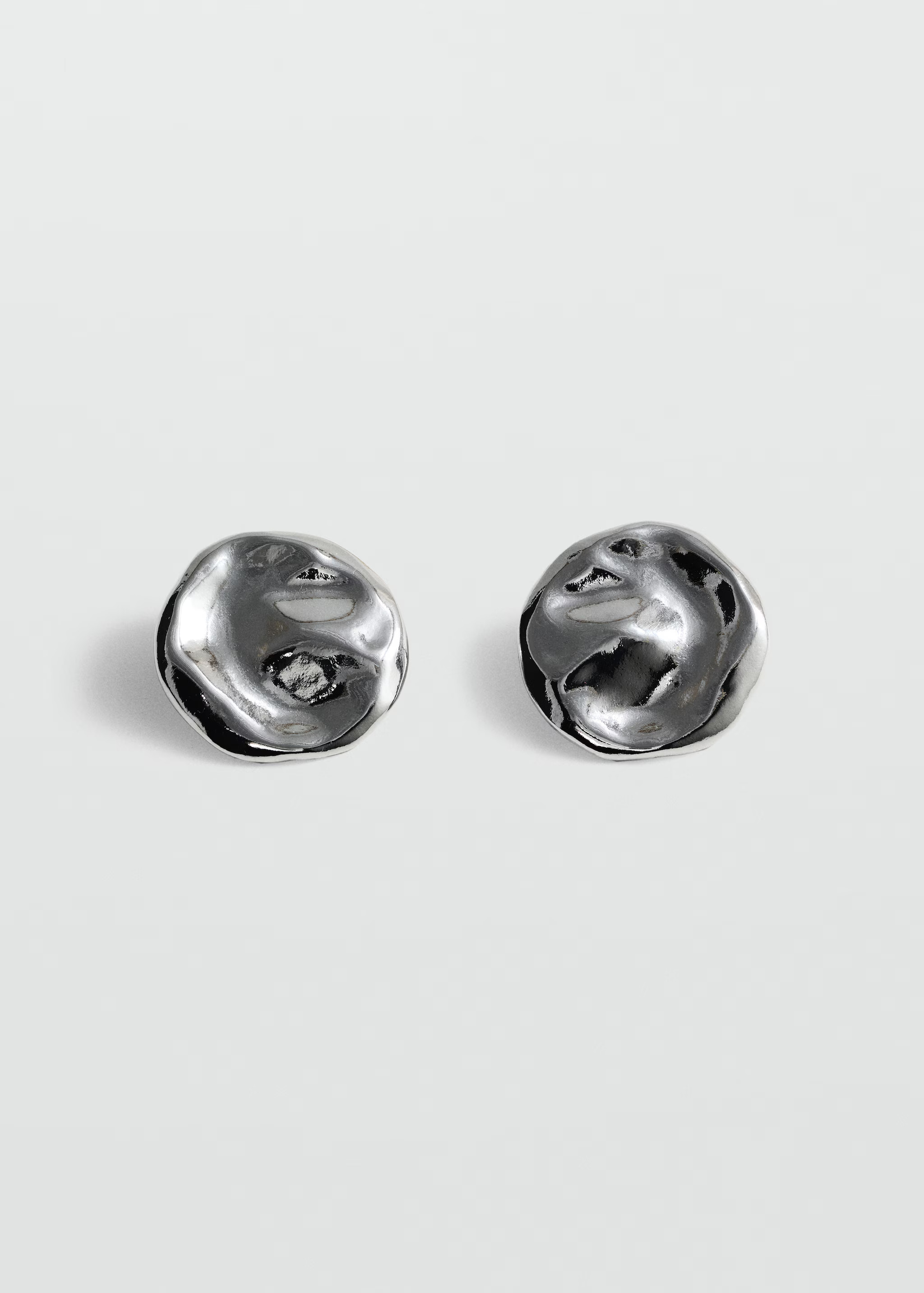 Textured round earrings - Women | MANGO USA | Mango (US/MX/AU)