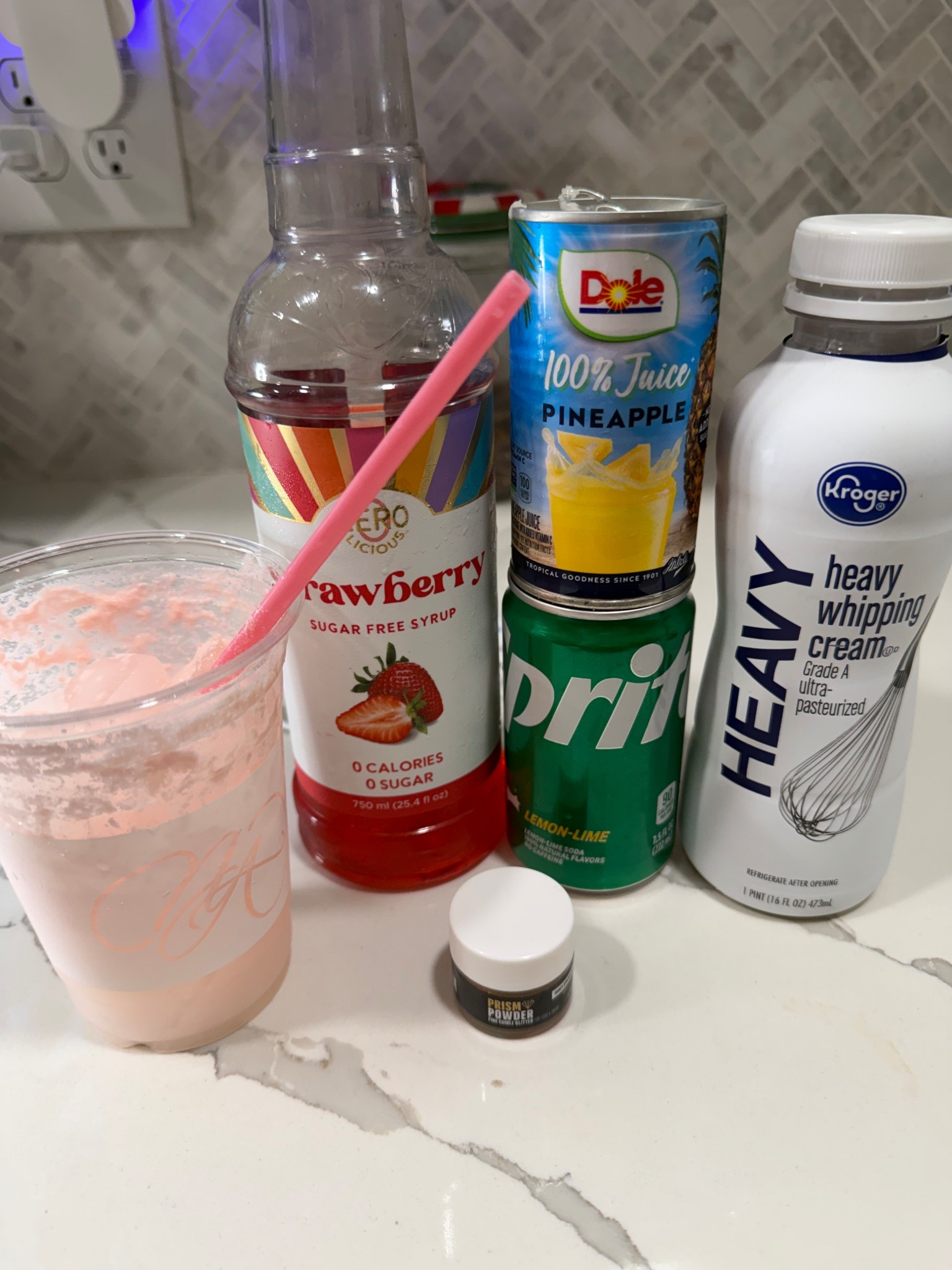 Terrible picture 
Amazing drink 
🙃🙃🙃