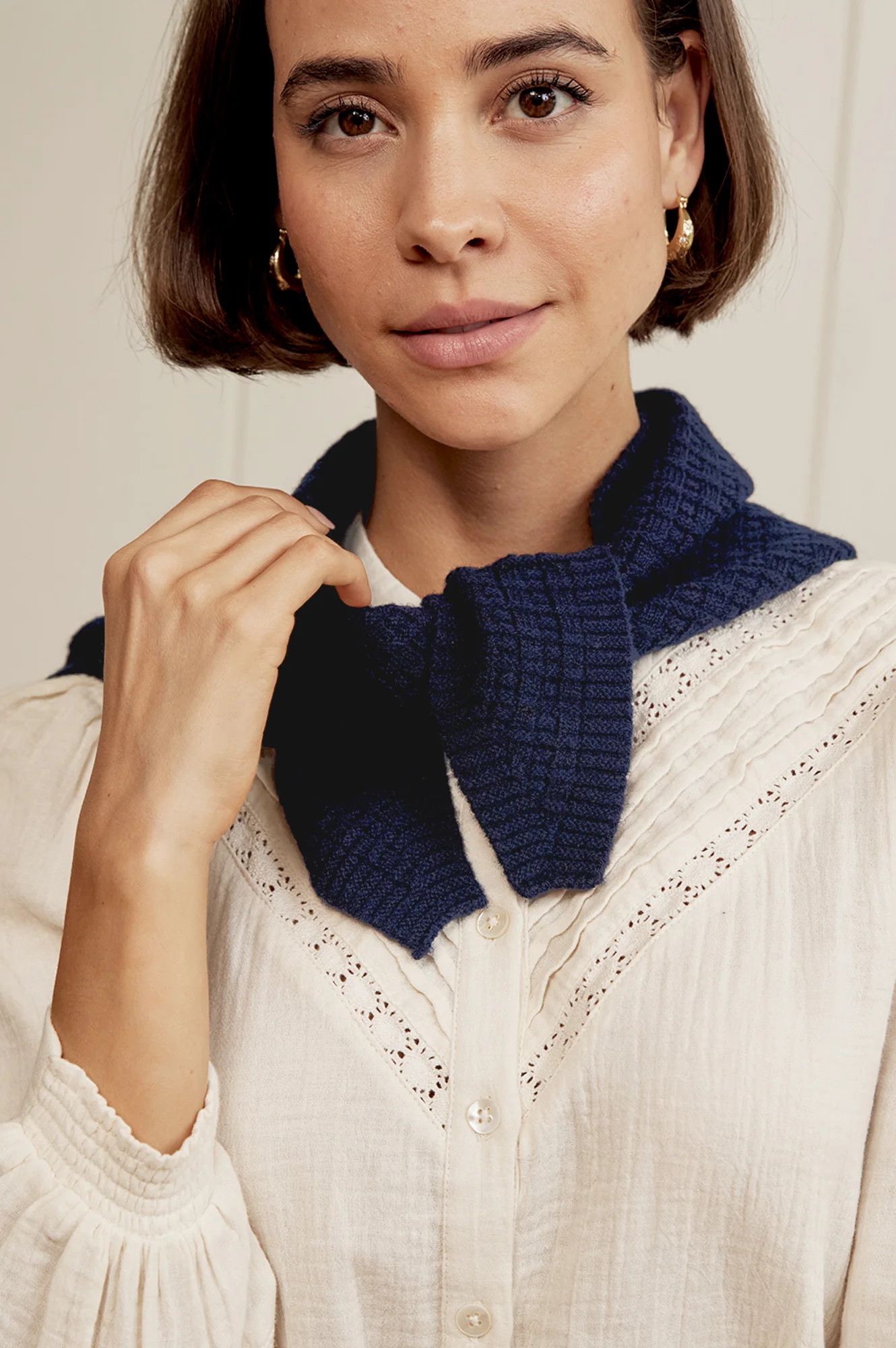 Merino Wool Tie Neck Scarf | Navy | Aspiga