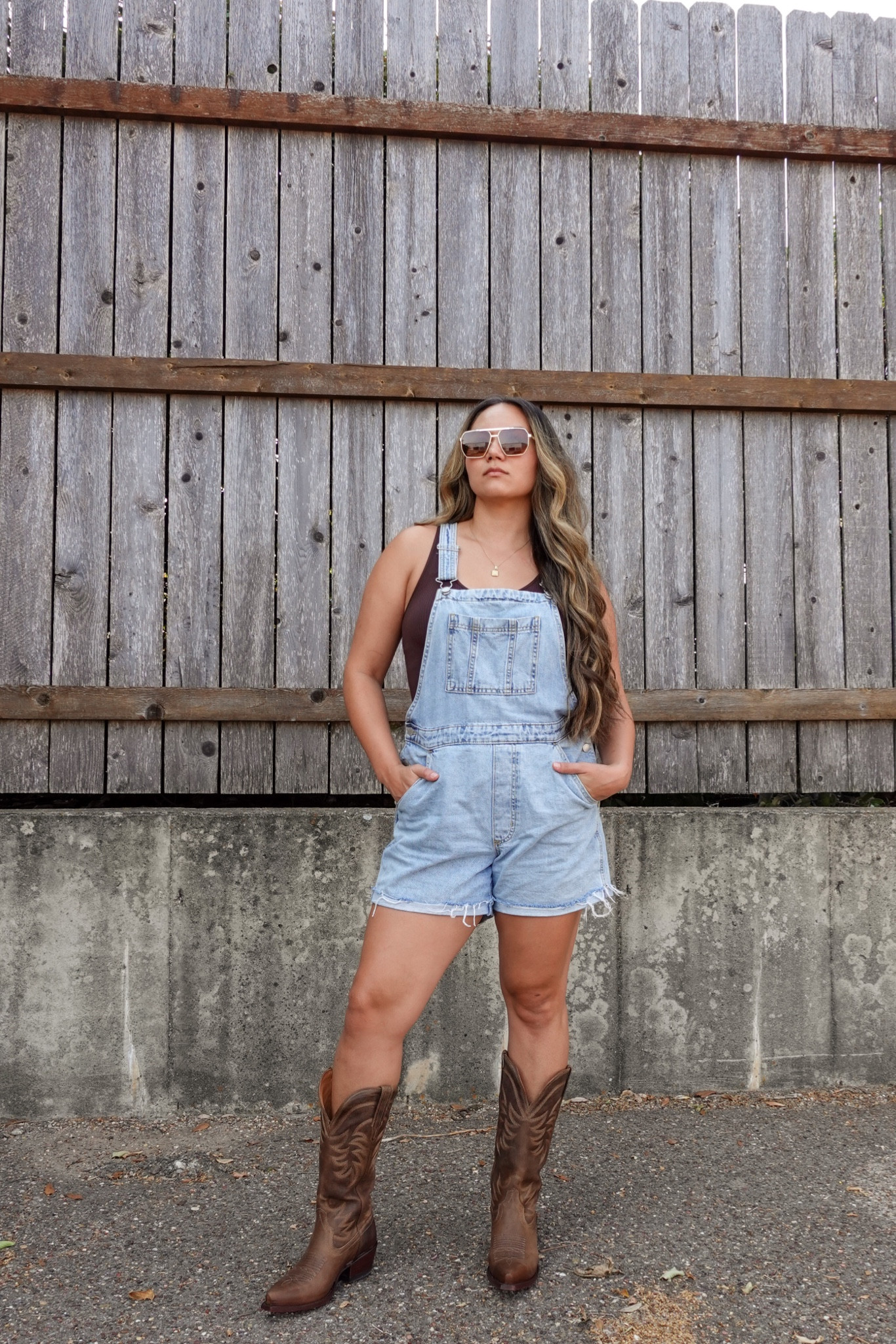 Short overalls, brown tones and cowboy boots…the perfect summer to fall transition outfit 

Summer to fall, overalls, short overalls, back to school, fall fashion, country concert outfit, western fashion, western style, Tecovas, cowgirl boots, boots

#LTKshoecrush #LTKstyletip #LTKBacktoSchool