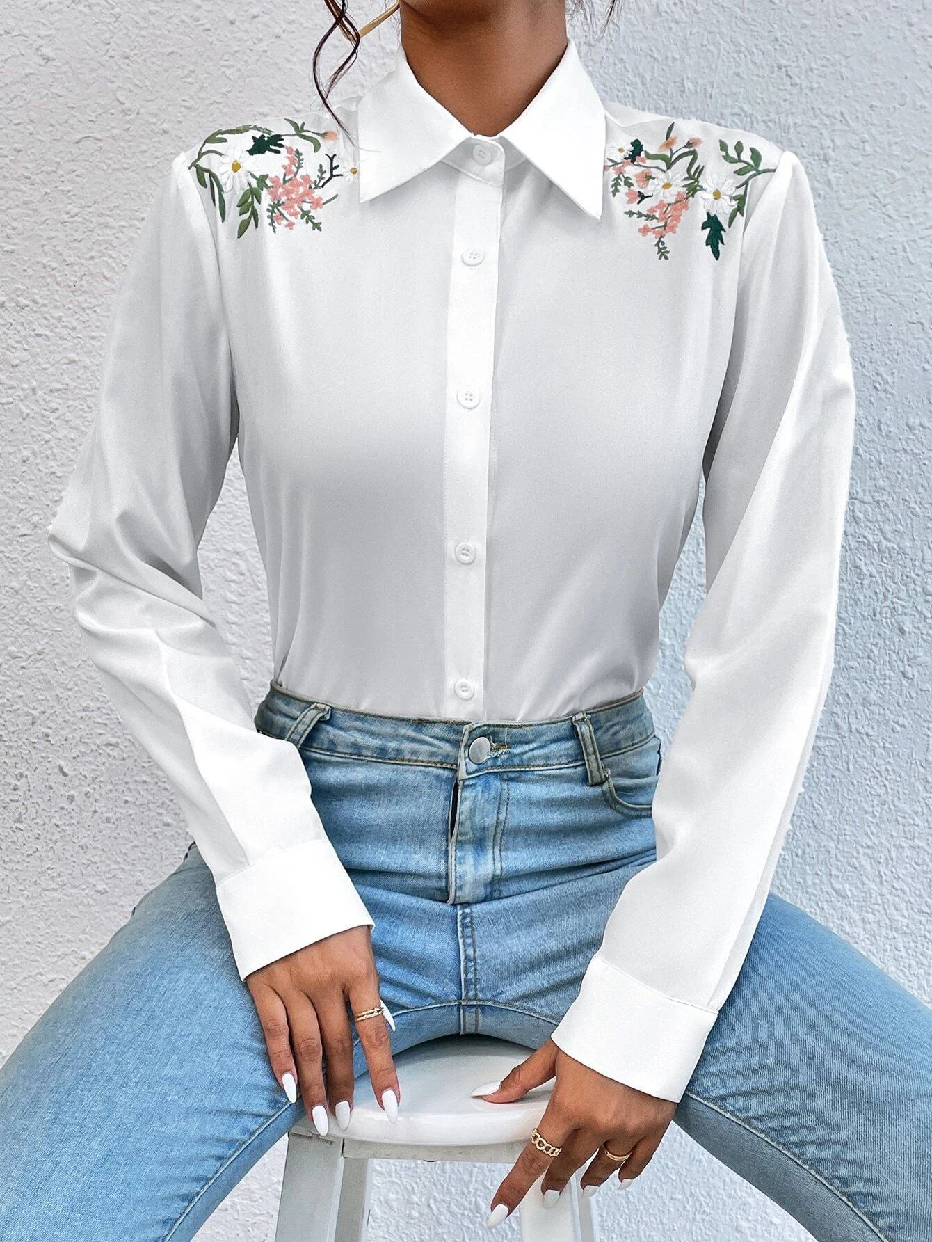 SHEIN Privé Floral Embroidery Button Front Blouse | SHEIN